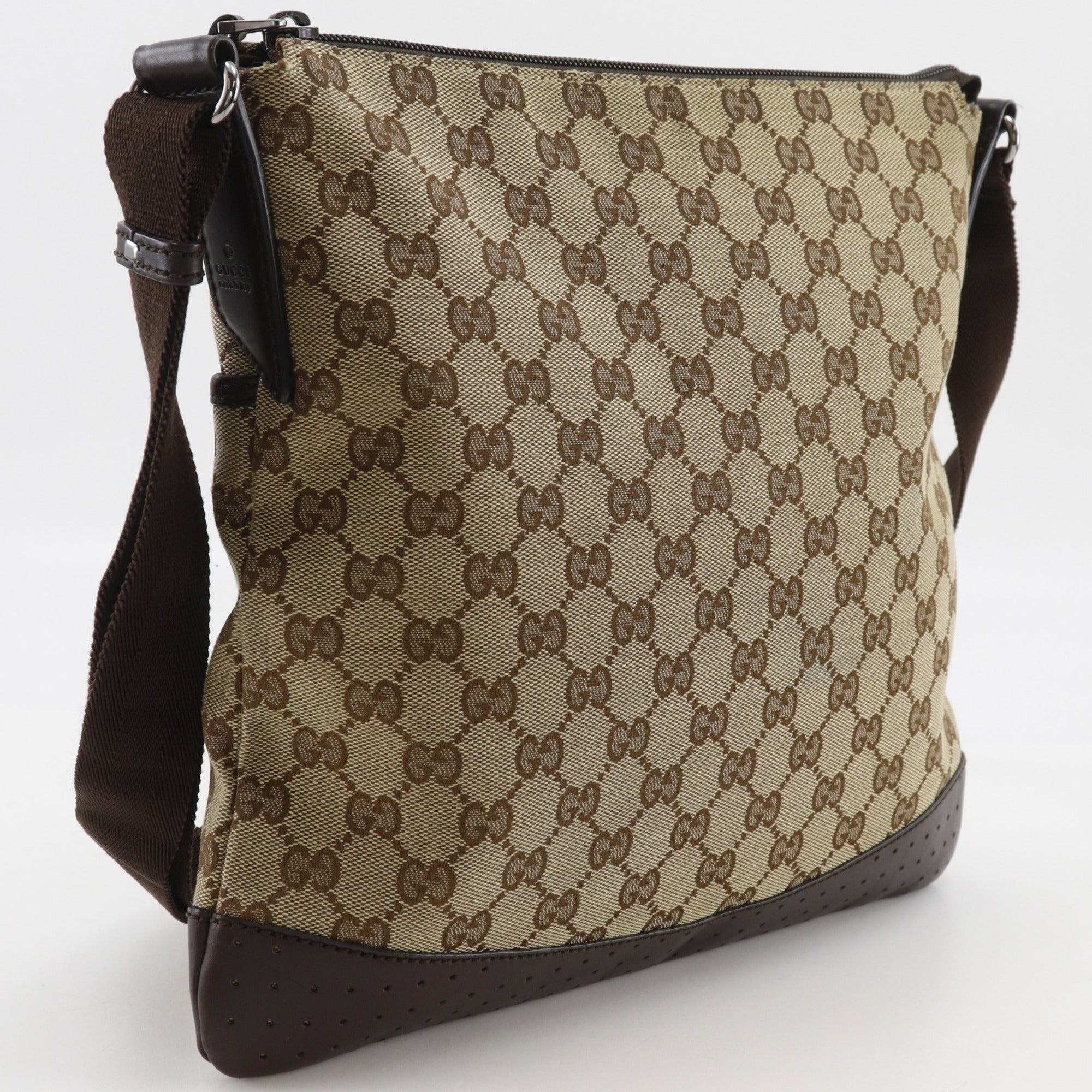 Gucci Brown Gg Canvas Shoulder Bag (Pre-Owned)