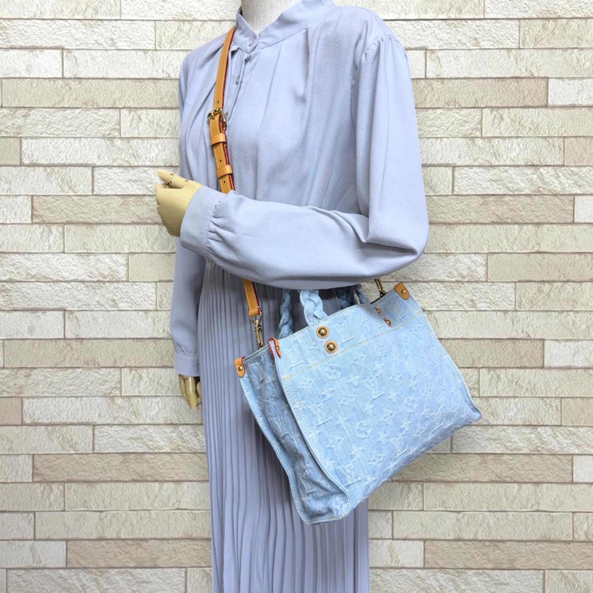 Louis Vuitton Monogram Denim Blue Monogram Denim Shoulder Bag (Pre-Owned)
