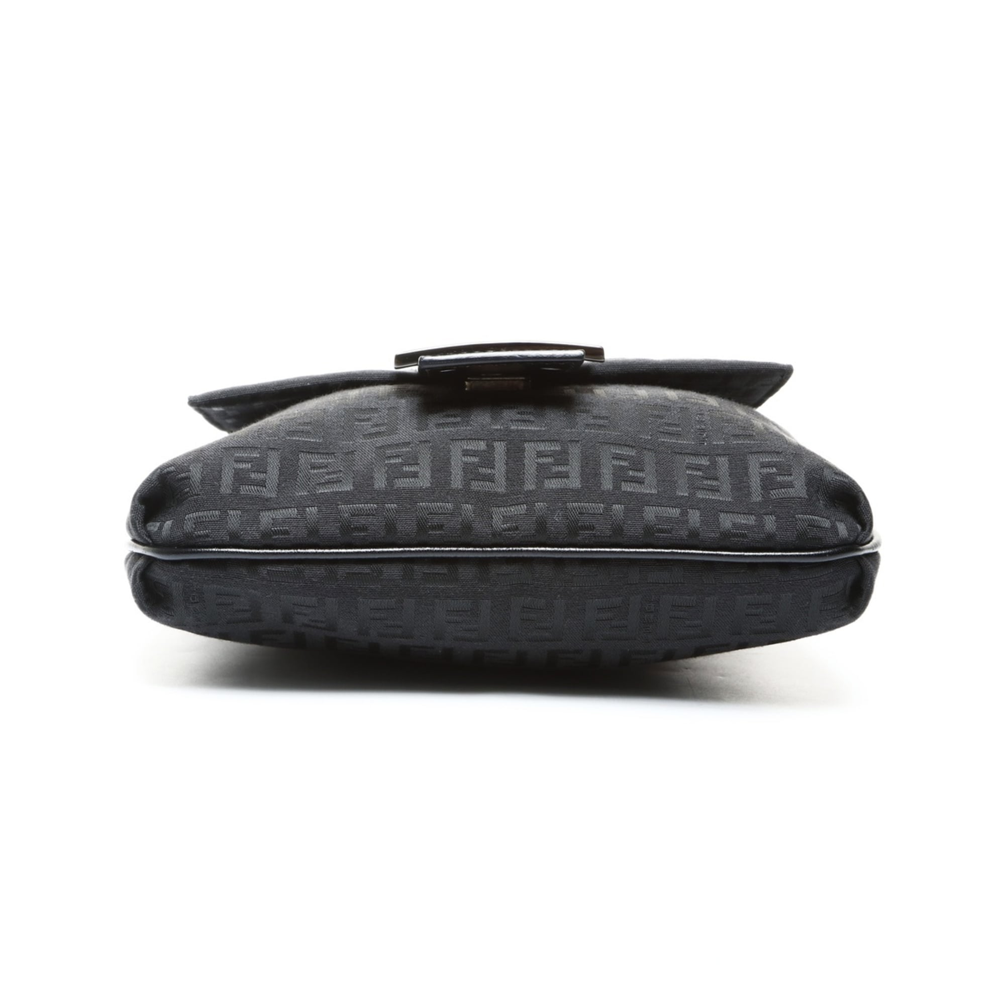 Fendi Black Canvas Shoulder Bag (Pre-Owned)