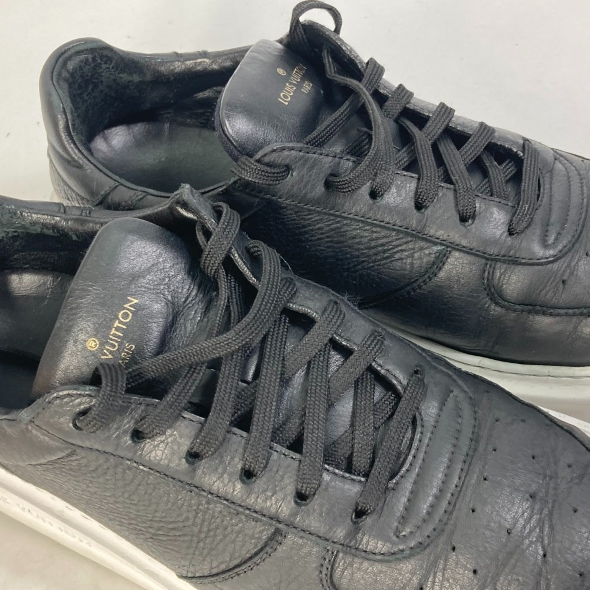 Louis Vuitton Black Sneakers (Pre-Owned)