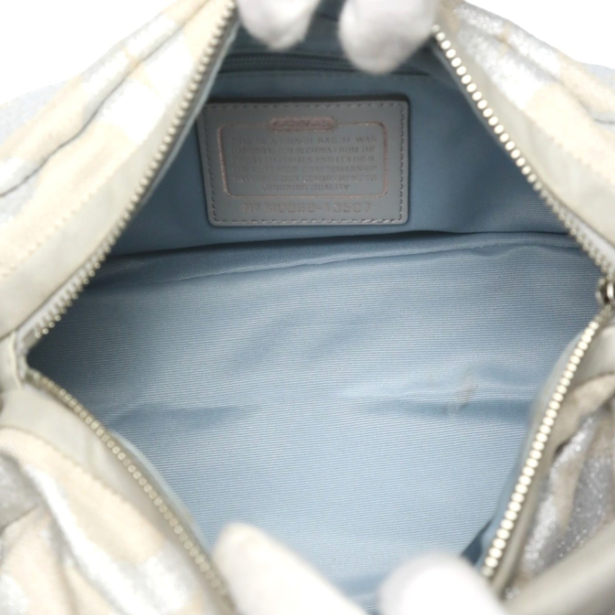 Coach Gray Leather Shoulder Bag (Pre-Owned)