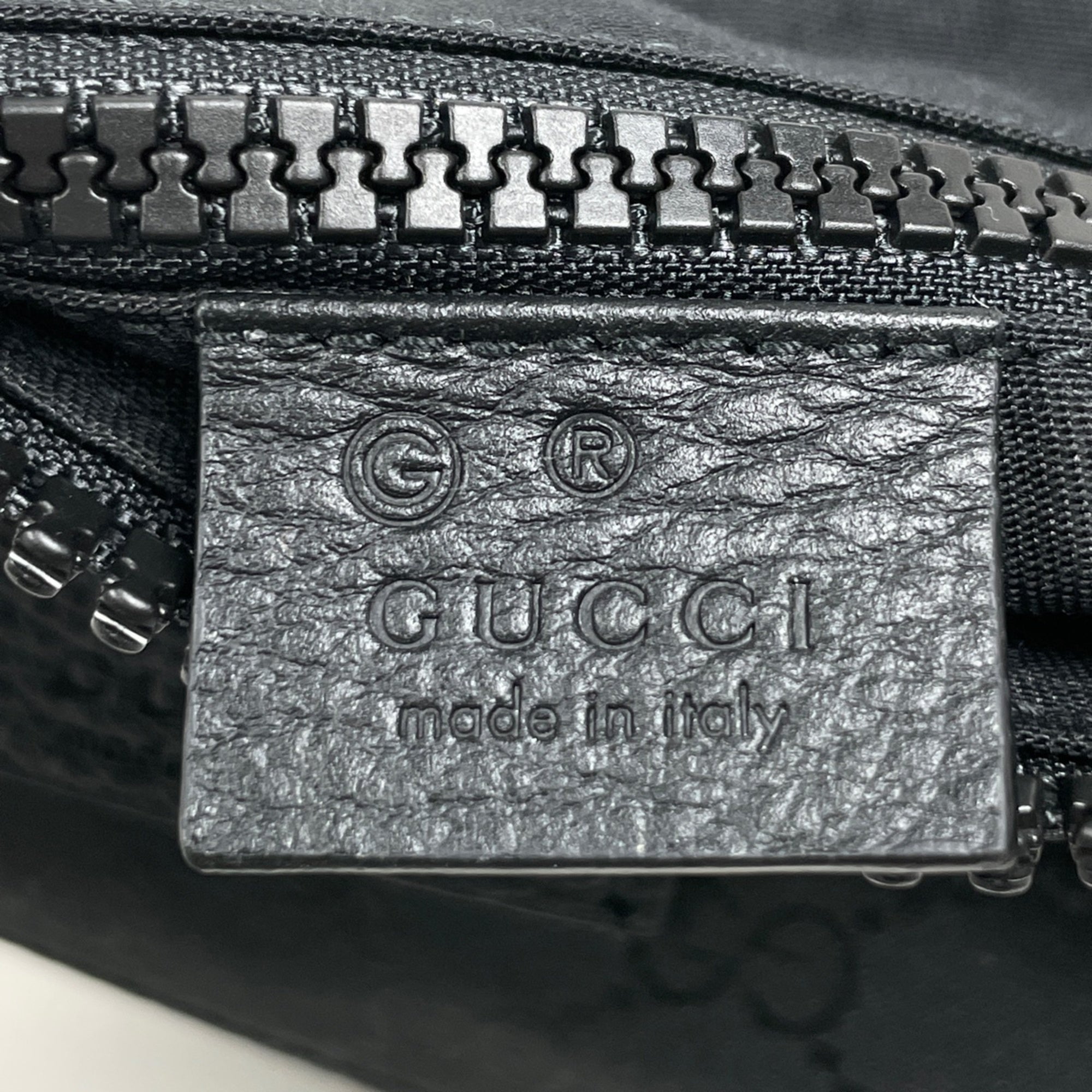 Gucci Black Nylon Leather Shoulder Bag (Pre-Owned)