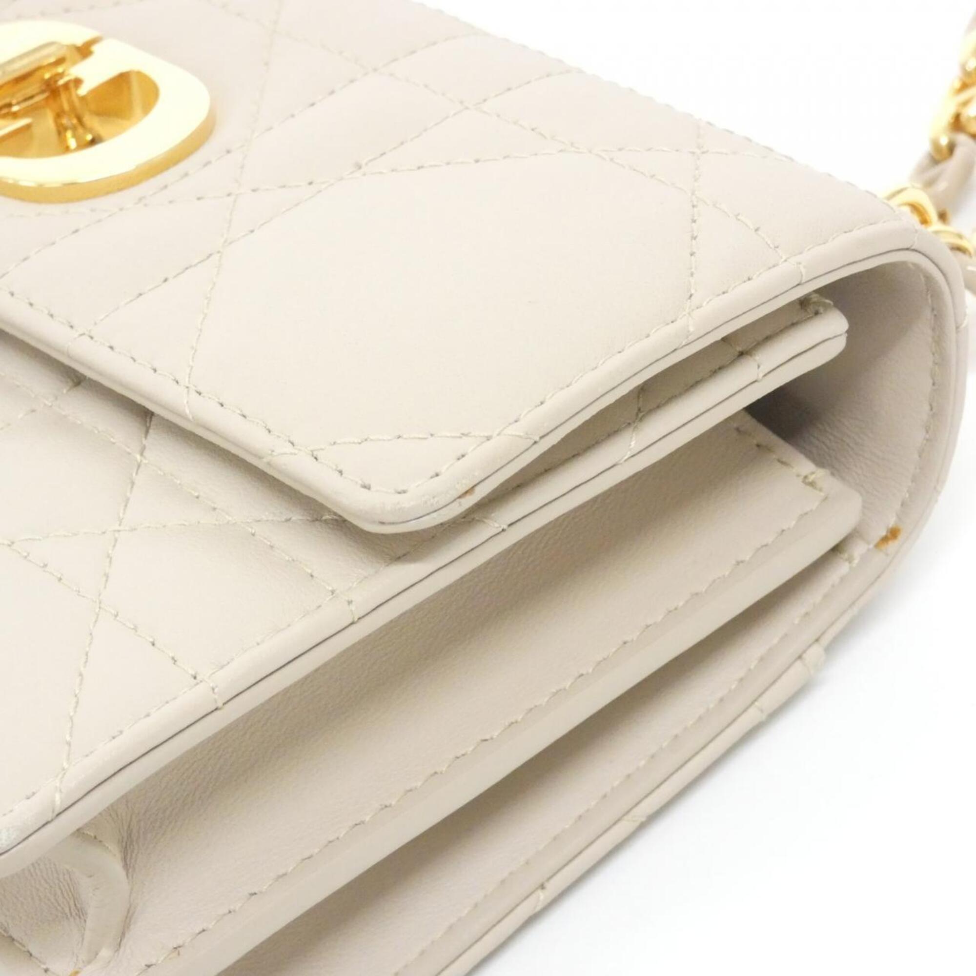 Christian Dior Beige Leather Handbag (Pre-Owned)
