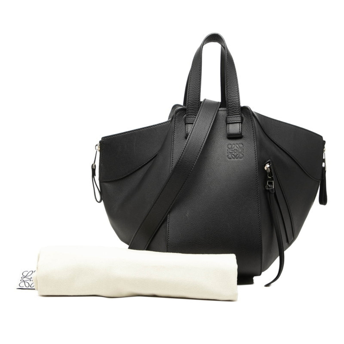 Loewe Black Leather Handbag Shoulder Bag (Pre-Owned)
