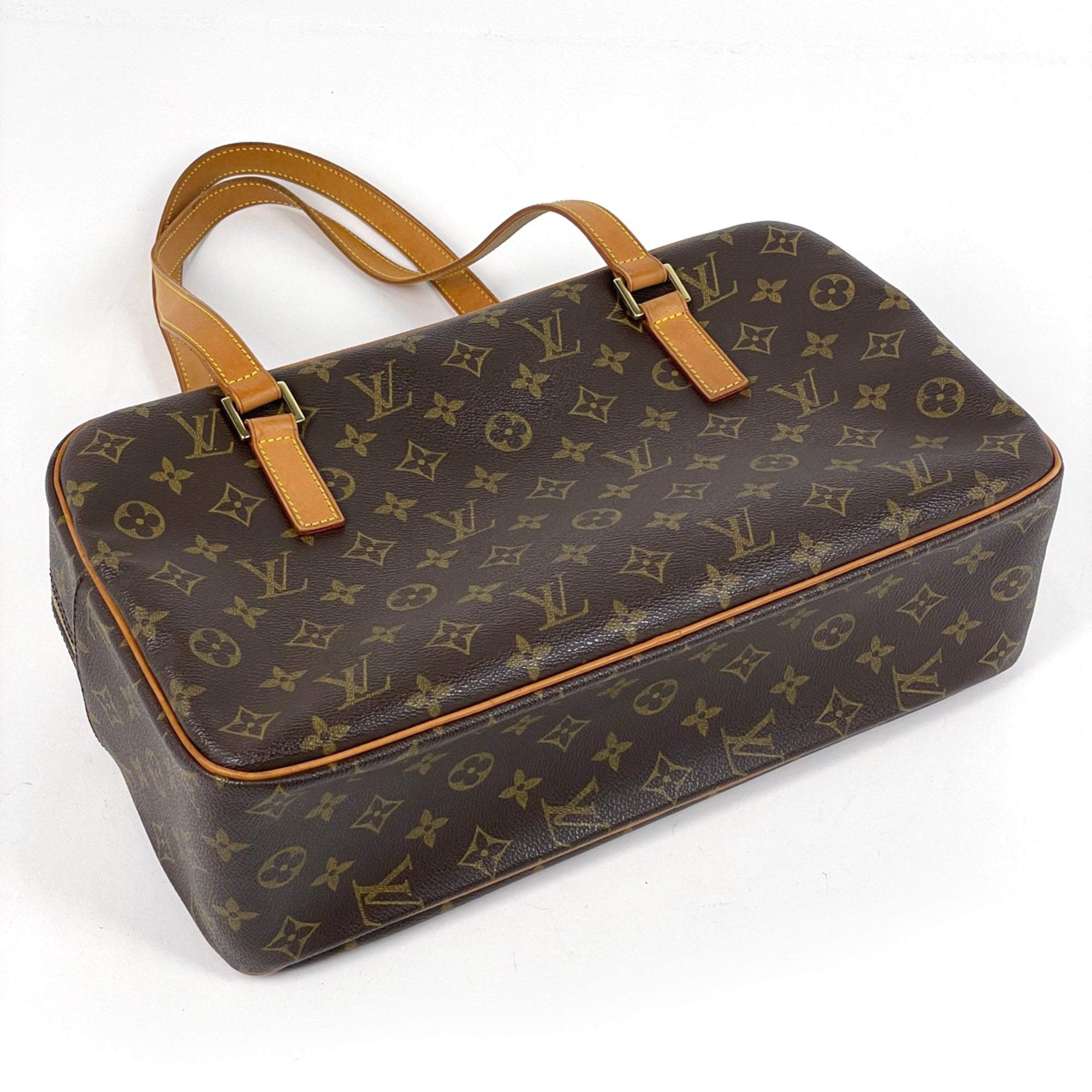 Louis Vuitton Brown Monogram Monogram Shoulder Bag (Pre-Owned)