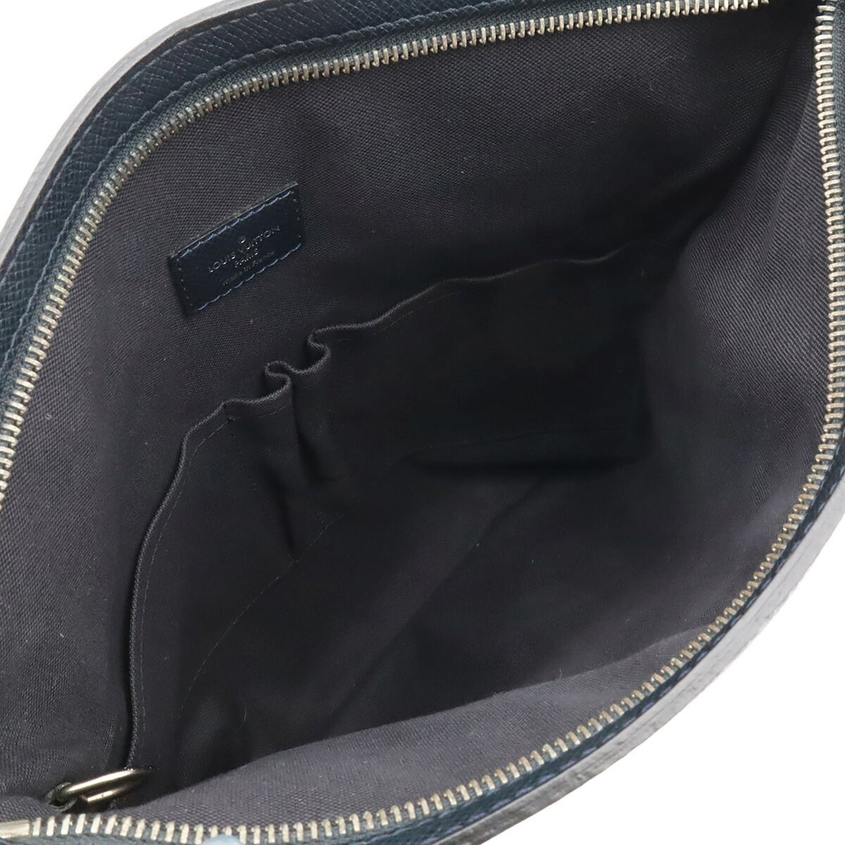Louis Vuitton Boreal Taiga Leather Shoulder Bag (Pre-Owned)