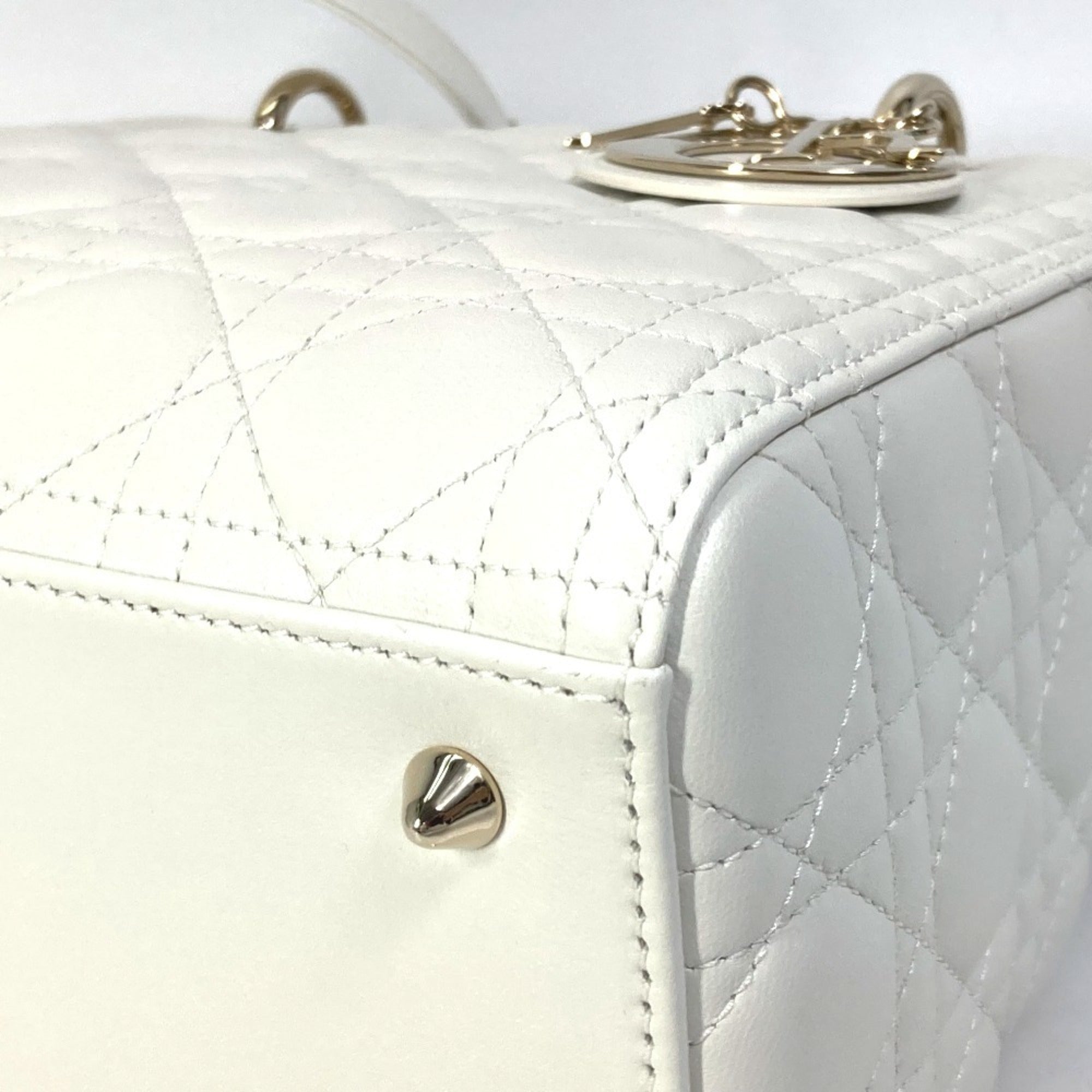 Christian Dior White Leather Handbag Shoulder Bag (Pre-Owned)