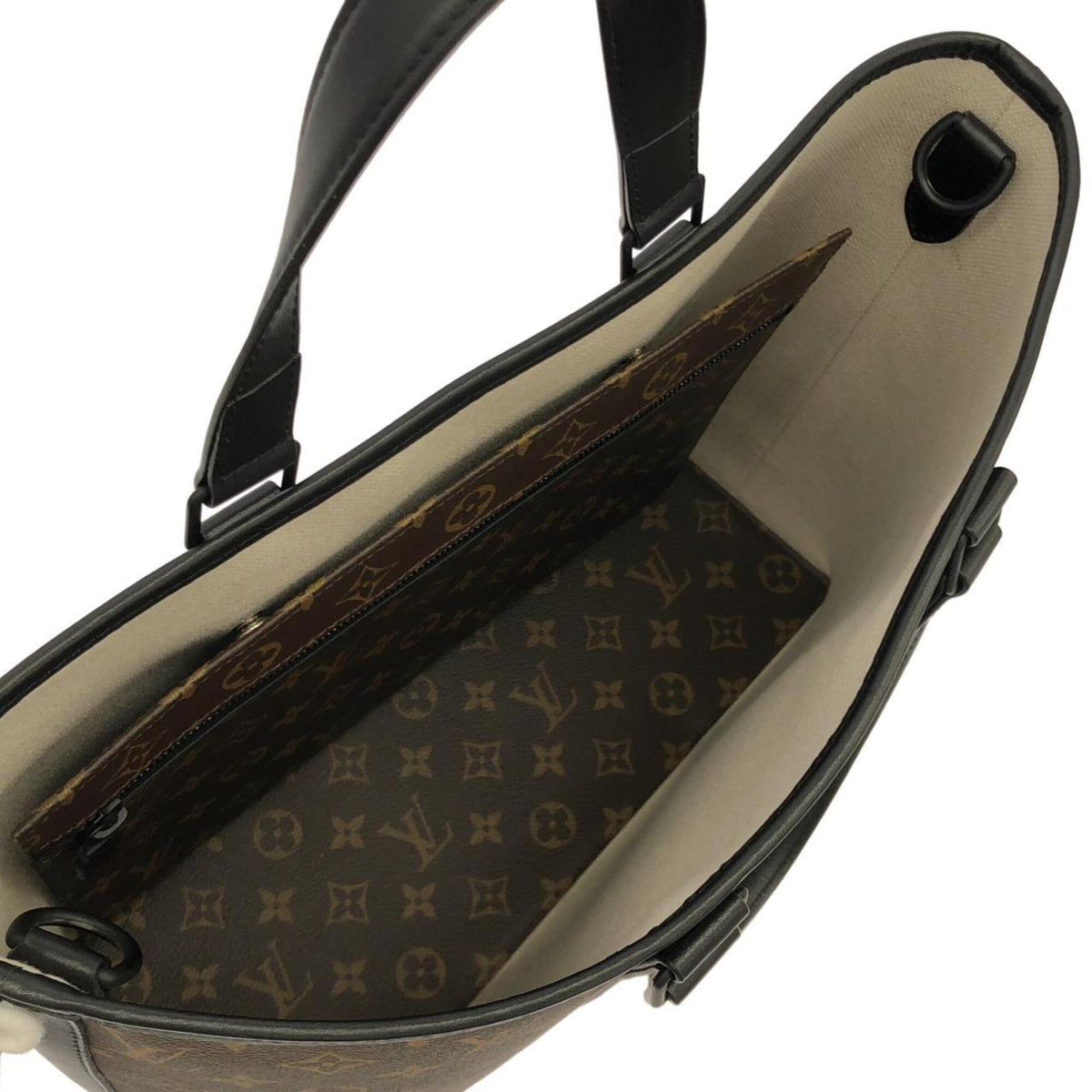Louis Vuitton Marron Coated Canvas Handbag (Pre-Owned)