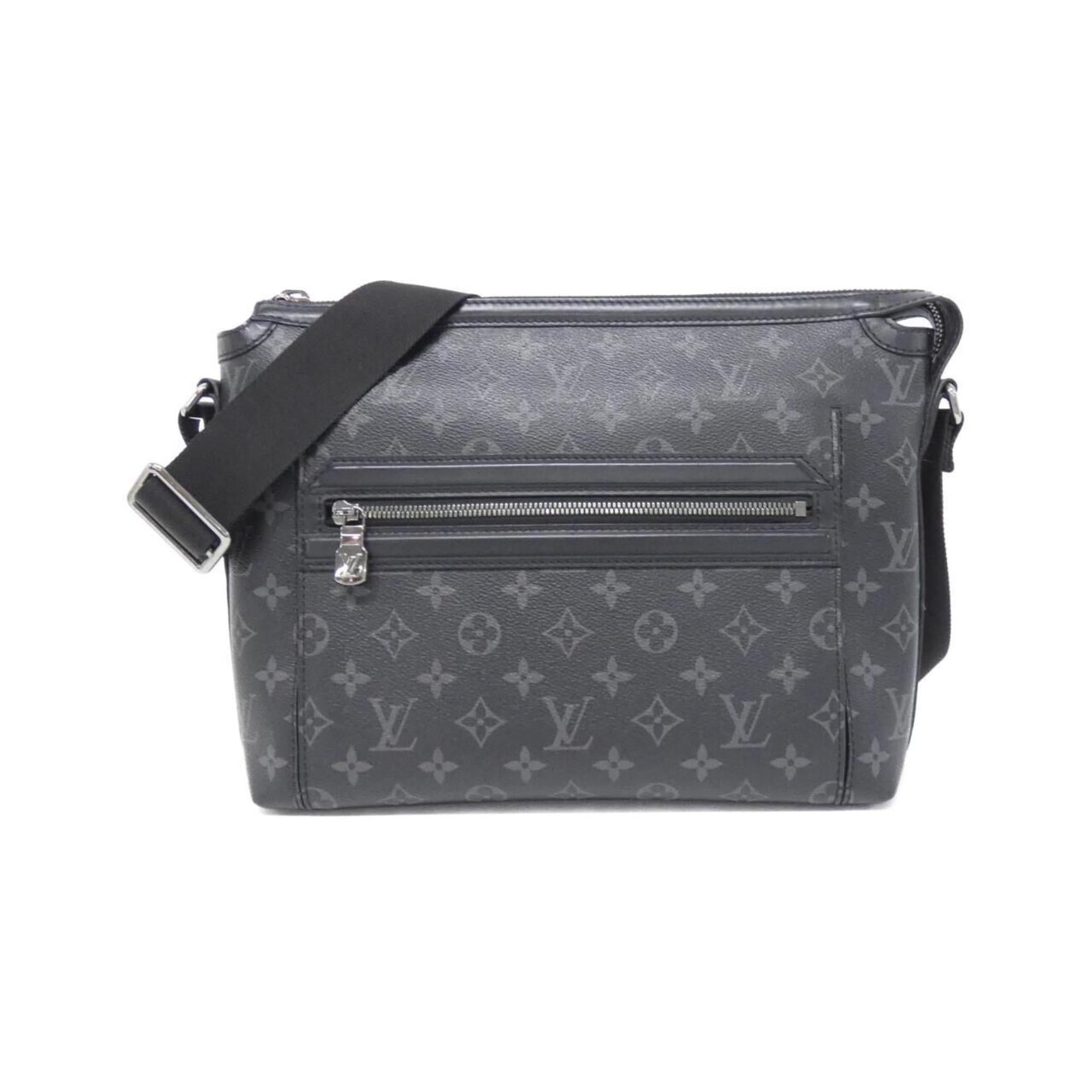 Louis Vuitton Black Coated Canvas Shoulder Bag (Pre-Owned)
