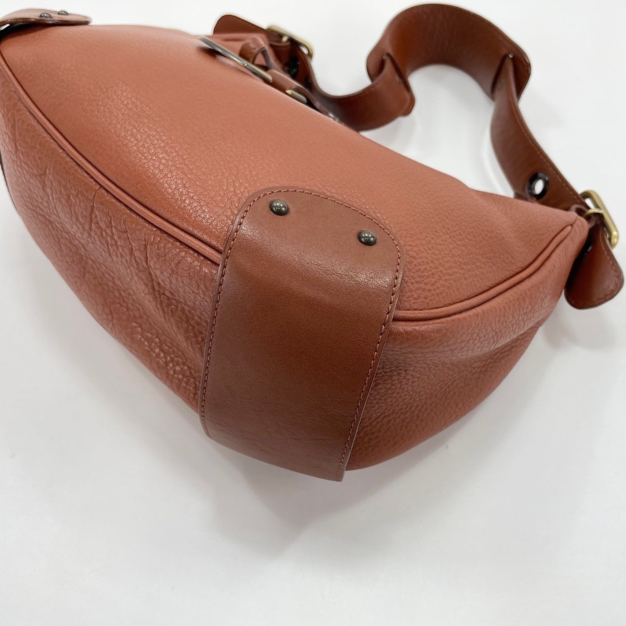 Chloé Brown Shoulder Bag (Pre-Owned)