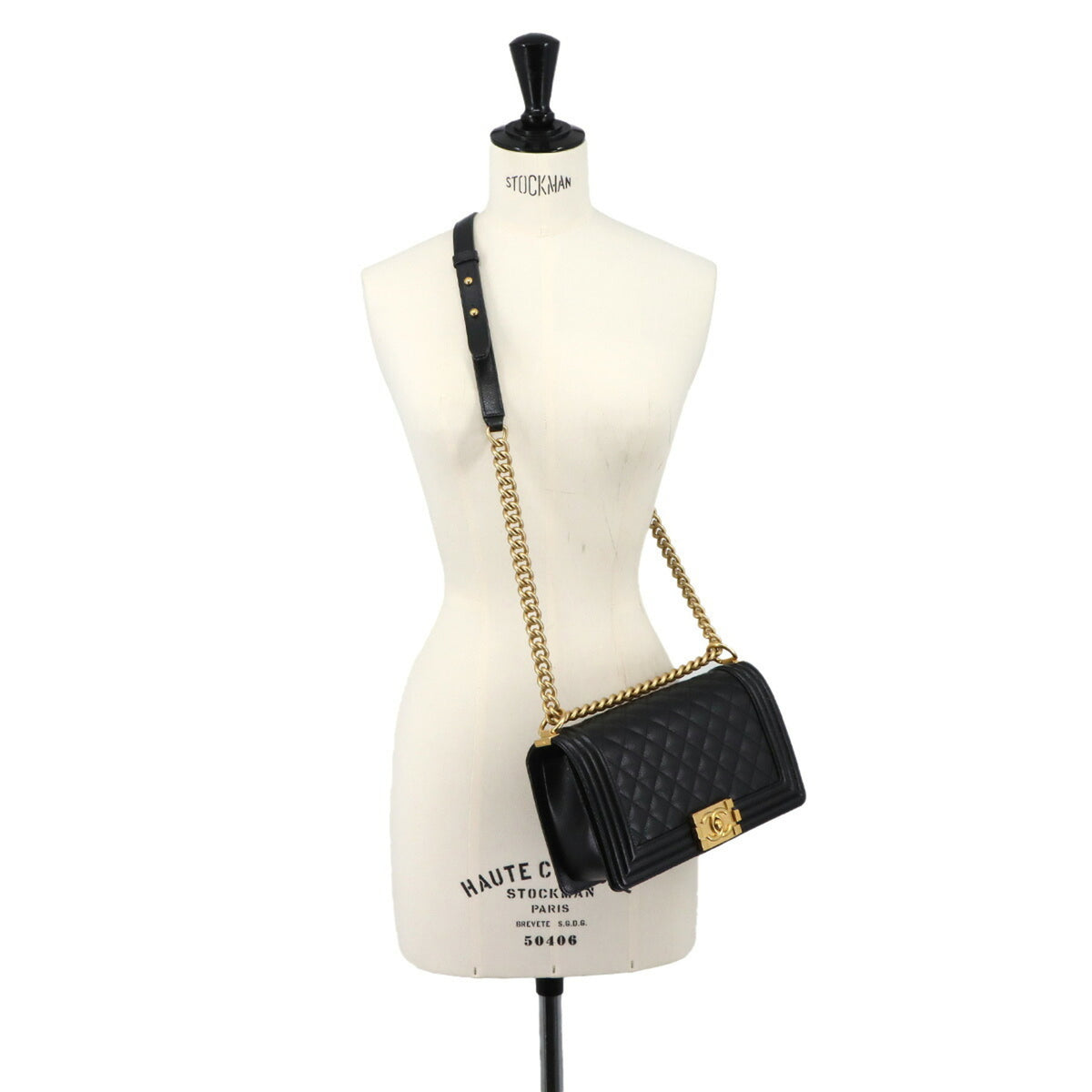 Chanel Boy Chanel Black Grained Calfskin Handbag Shoulder Bag (Pre-Owned)