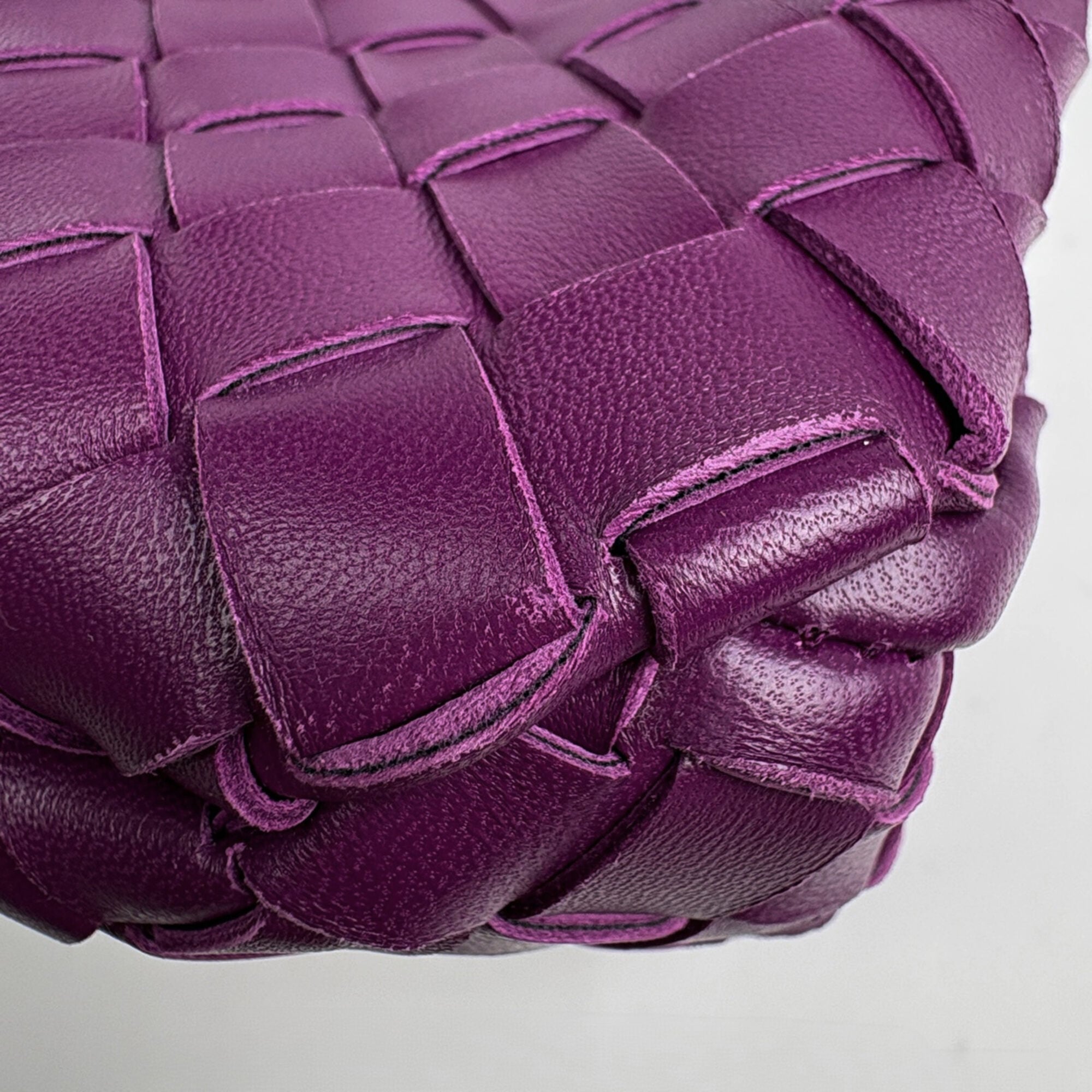 Bottega Veneta Intrecciato Purple Leather Tote Bag (Pre-Owned)