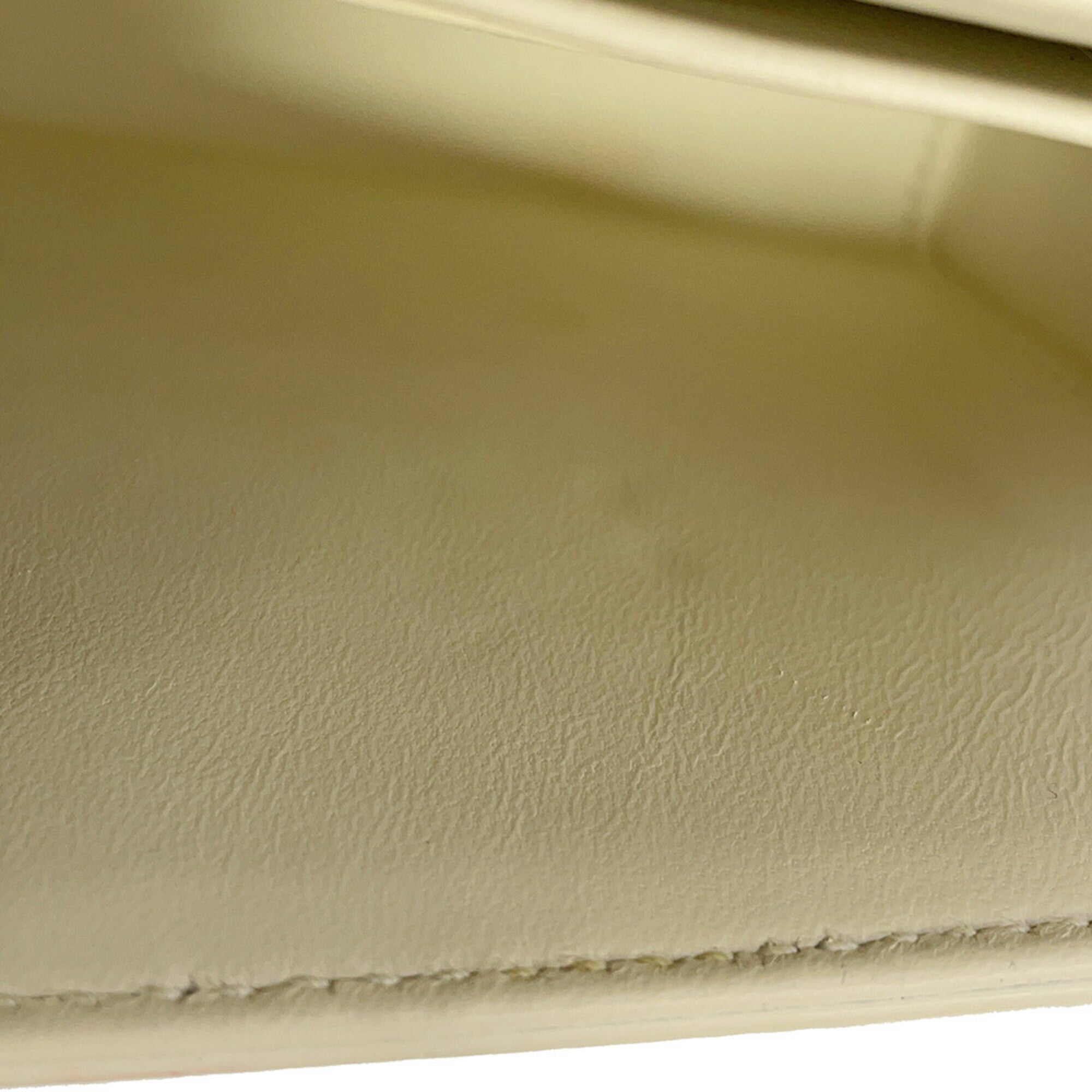 Christian Dior White Leather Handbag Shoulder Bag (Pre-Owned)