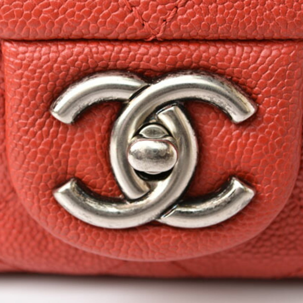 Chanel Red Color Caviar Leather Shoulder Bag (Pre-Owned)
