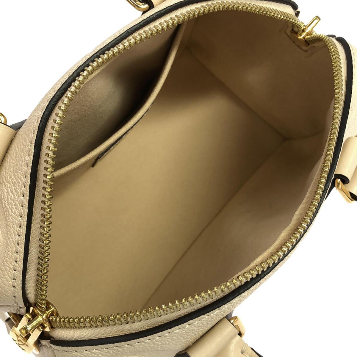 Louis Vuitton Beige Leather Boston Bag (Pre-Owned)