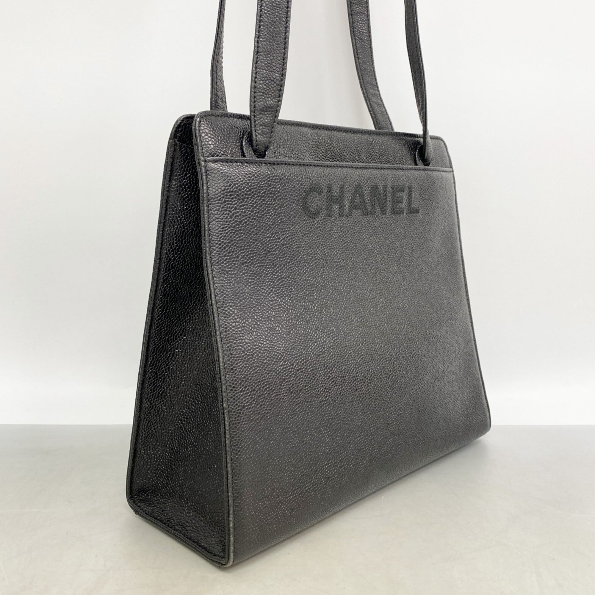 Chanel Black Grained Calfskin Tote Bag (Pre-Owned)