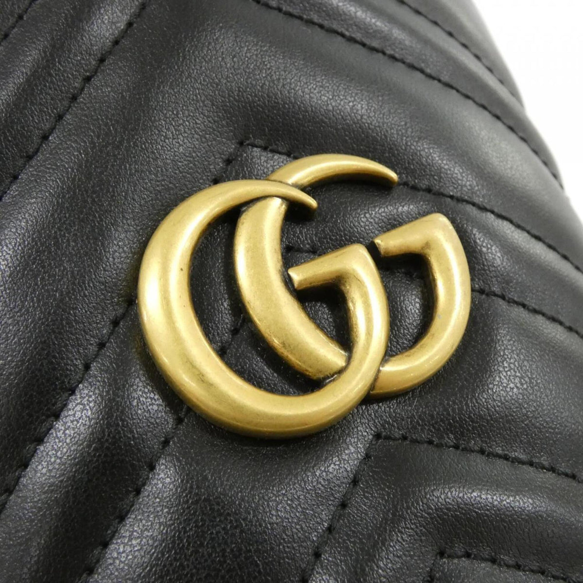Gucci Black Leather Shoulder Bag (Pre-Owned)