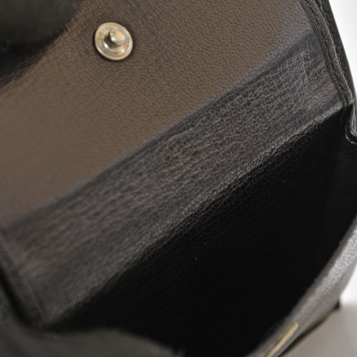 Gucci Black Leather Wallet (Bi-Fold) (Pre-Owned)