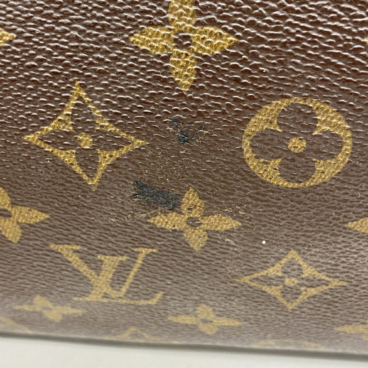 Louis Vuitton Brown Handbag (Pre-Owned)