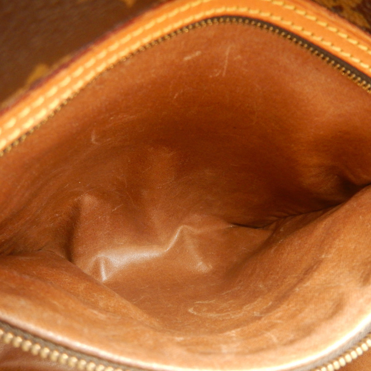 Louis Vuitton Brown Monogram Tote Bag (Pre-Owned)