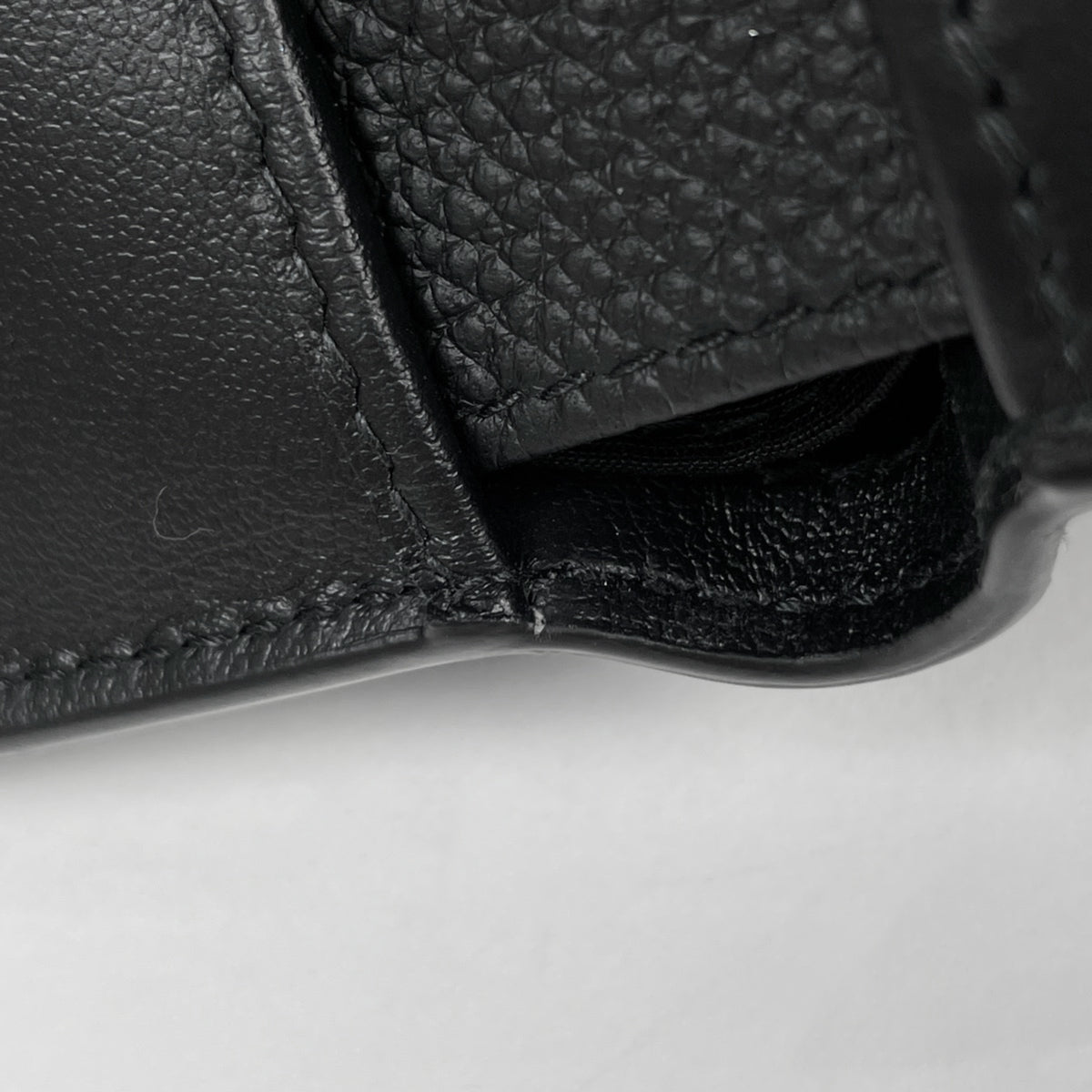 Christian Dior Black Leather Wallet (Bi-Fold) (Pre-Owned)