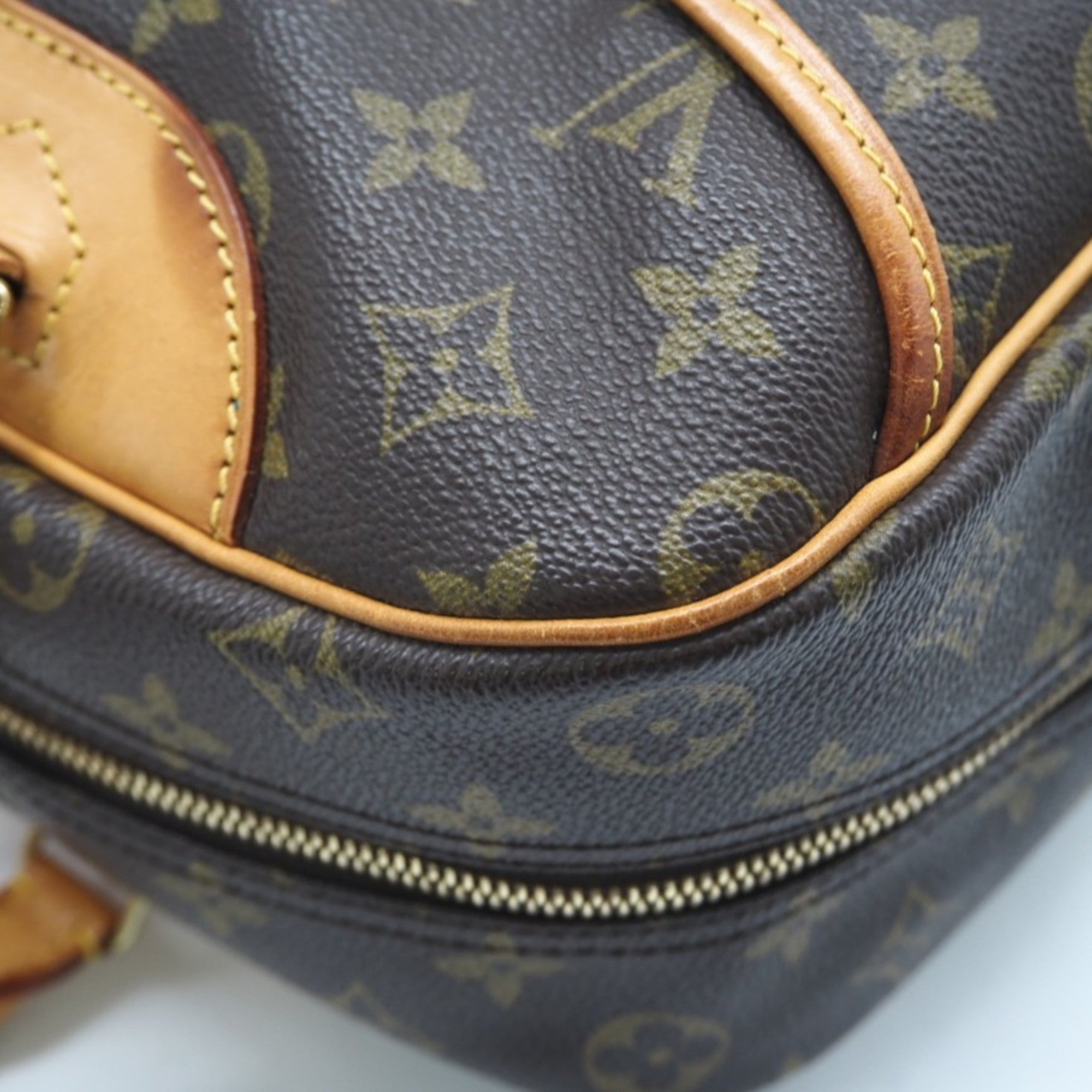 Louis Vuitton Brown Coated Canvas Leather Handbag (Pre-Owned)