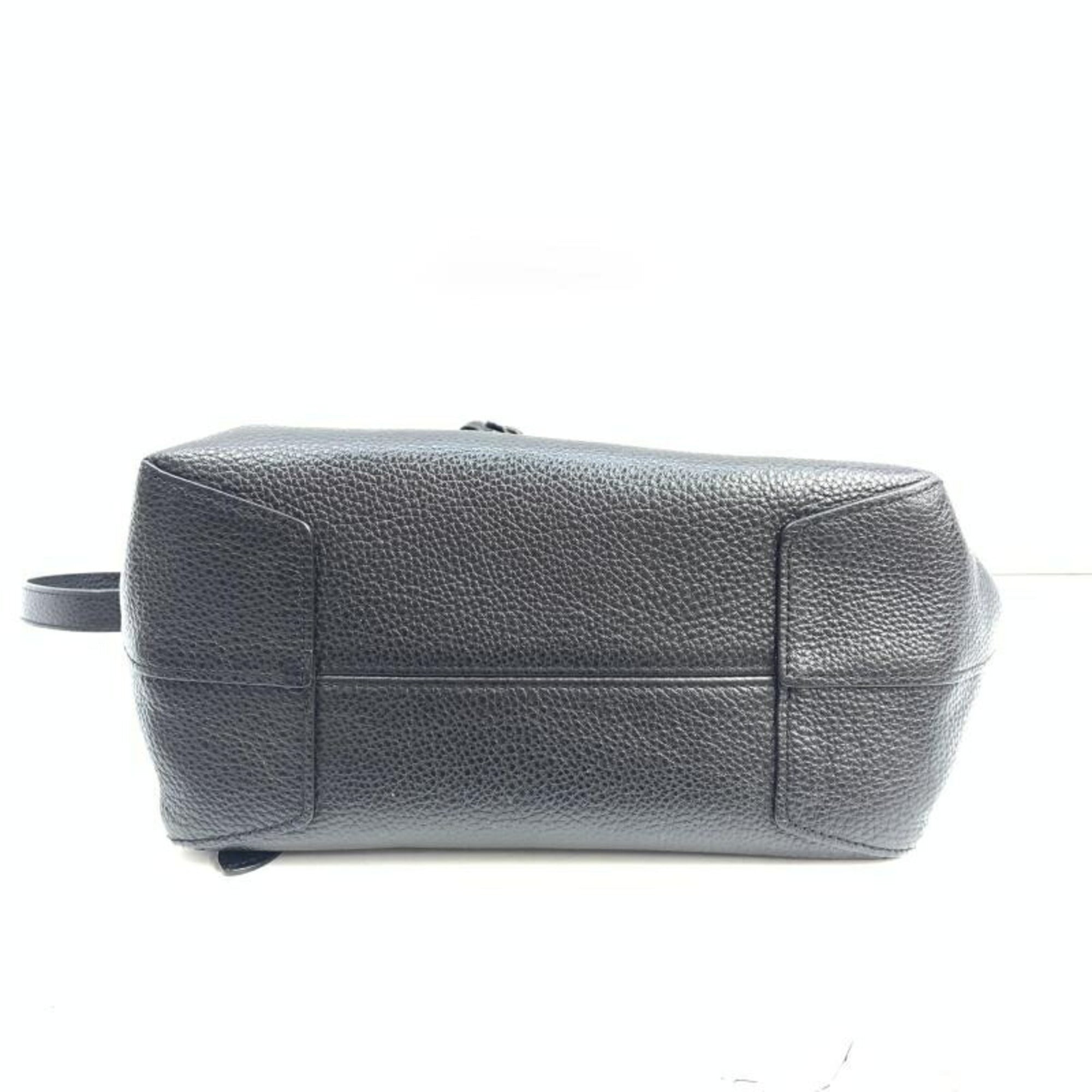 Coach Shoulder Bag (Pre-Owned)