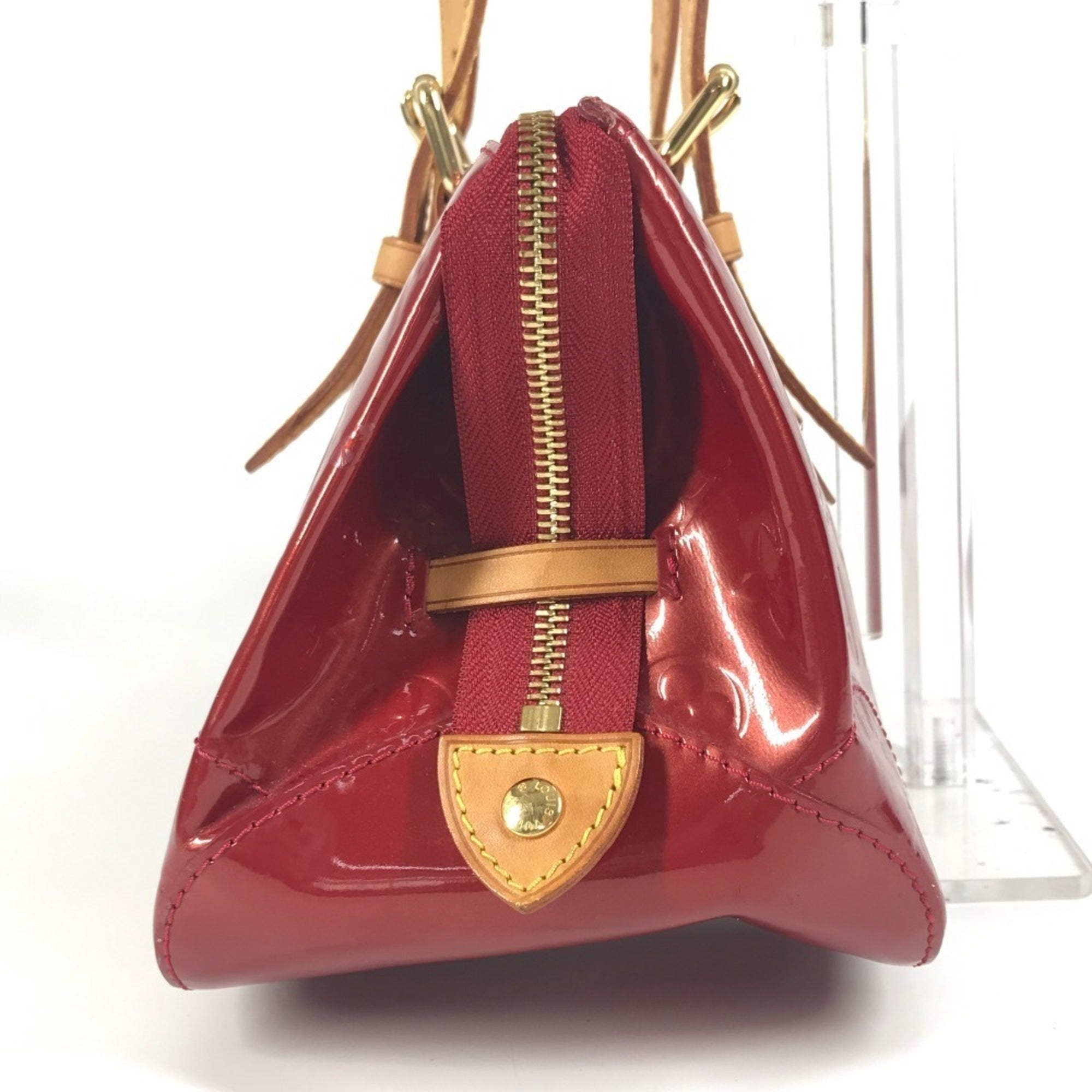 Louis Vuitton Pomme D'amour Red Color Monogram Vernis Shoulder Bag Tote Bag (Pre-Owned)