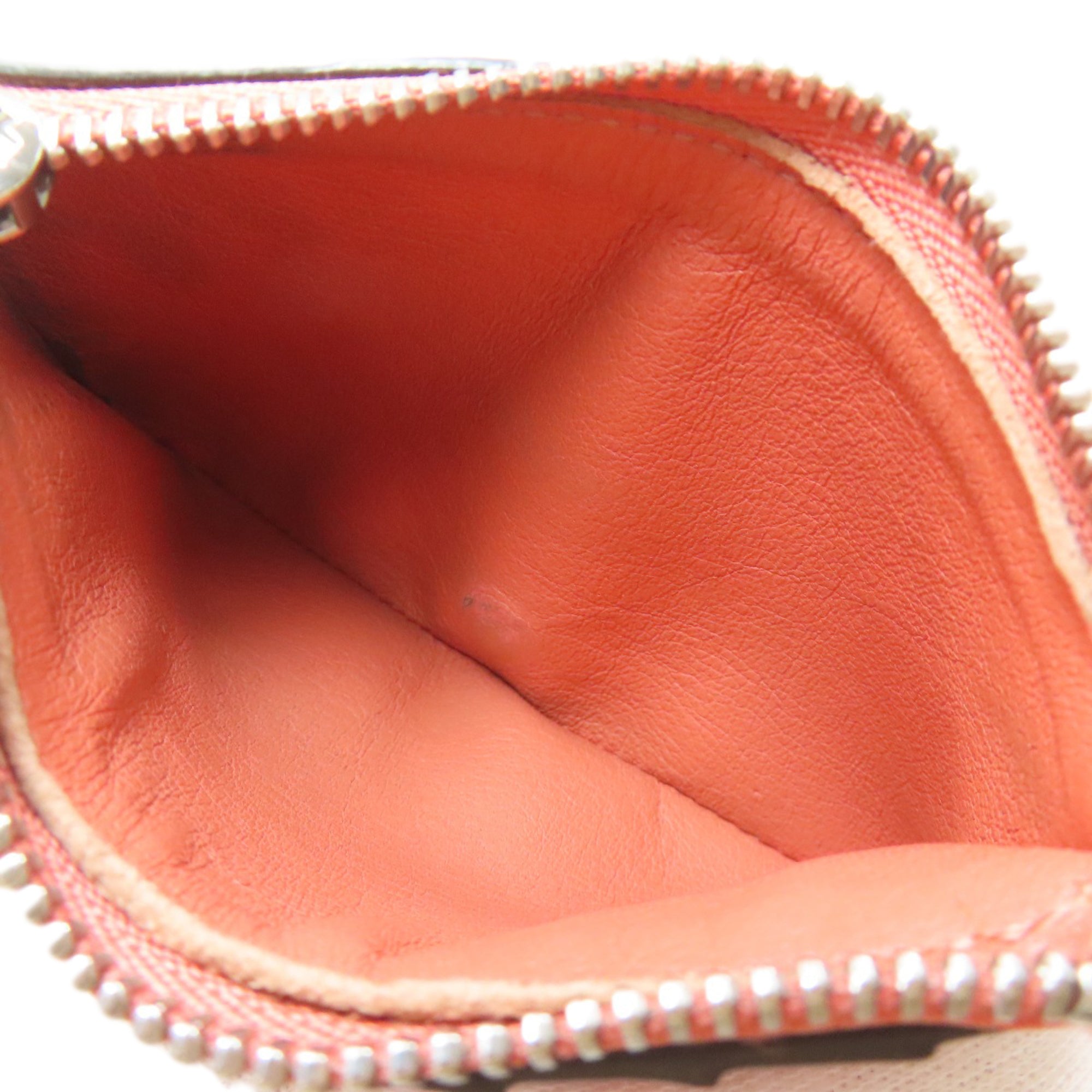 Loewe Beige Leather Wallet (Bi-Fold) (Pre-Owned)