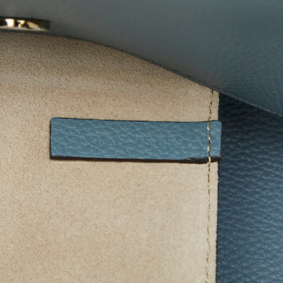 Chloé Blue Leather Shoulder Bag (Pre-Owned)