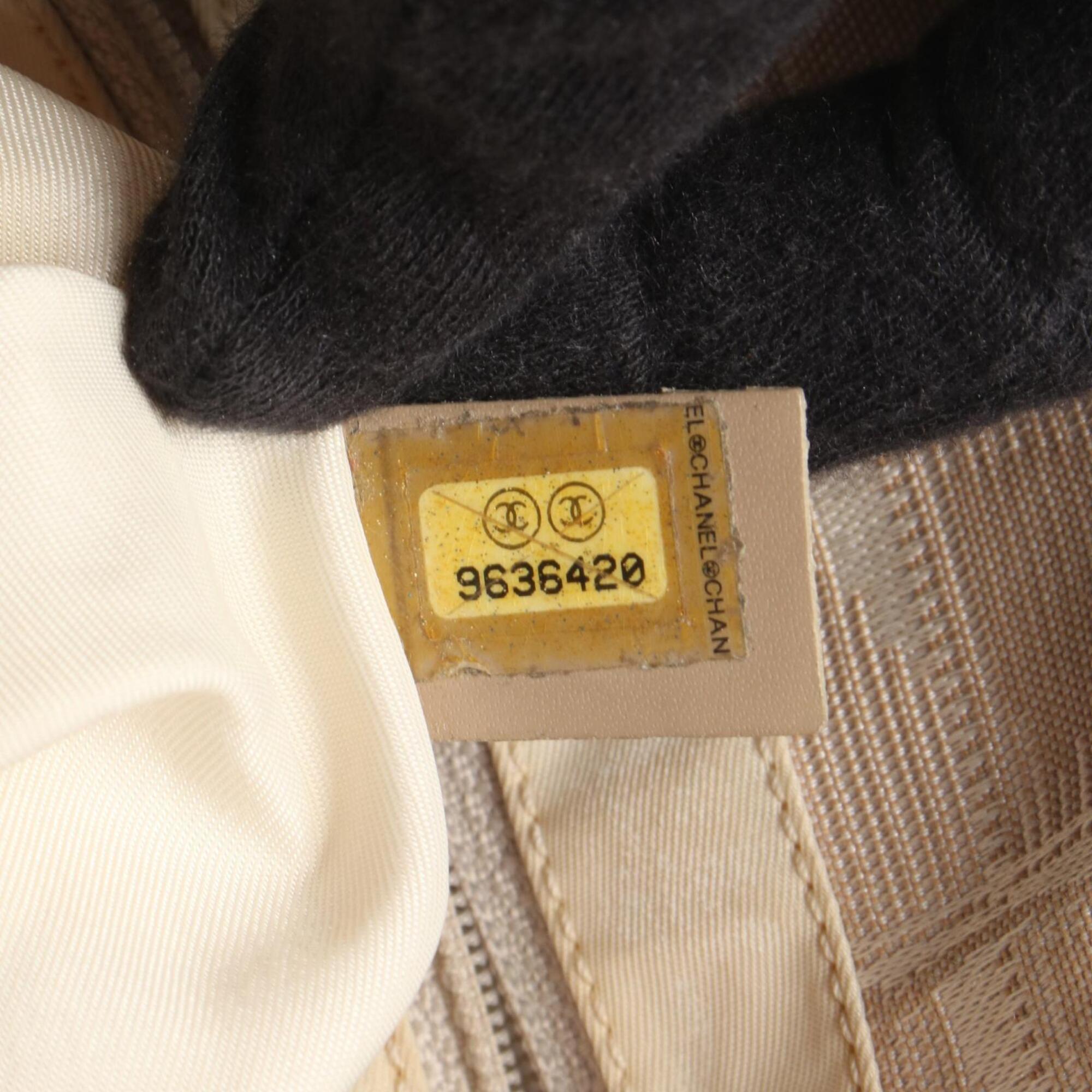 Chanel Beige Leather Nylon Canvas Handbag Tote Bag (Pre-Owned)