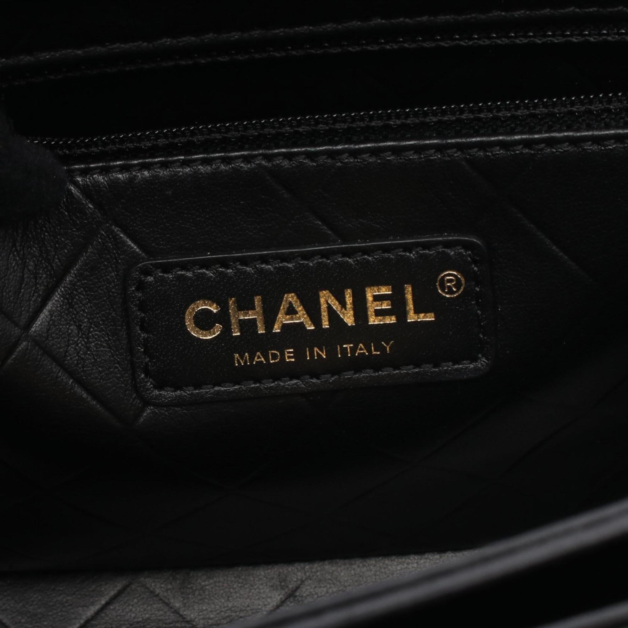 Chanel Black Leather Handbag Shoulder Bag (Pre-Owned)
