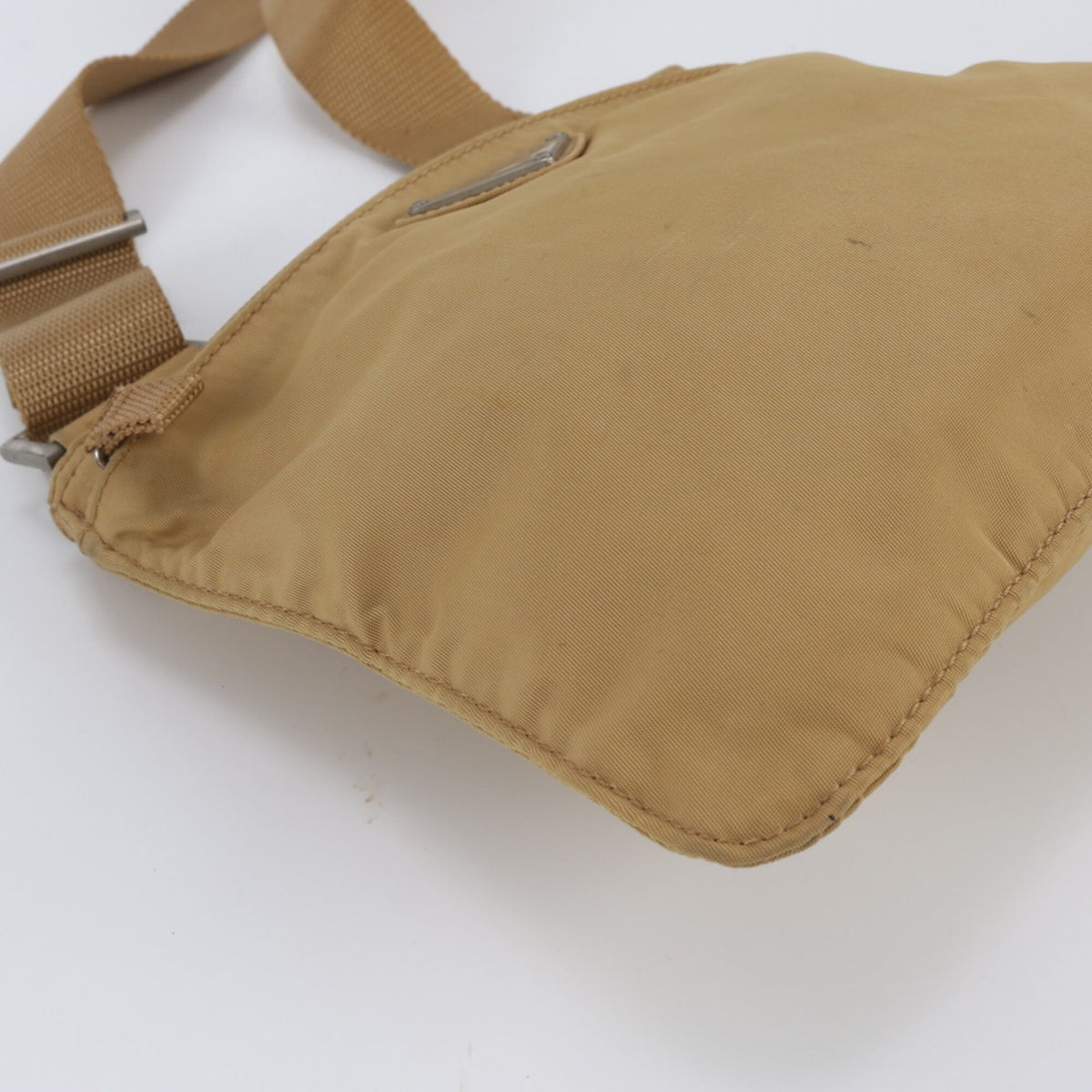 Prada Beige Shoulder Bag (Pre-Owned)