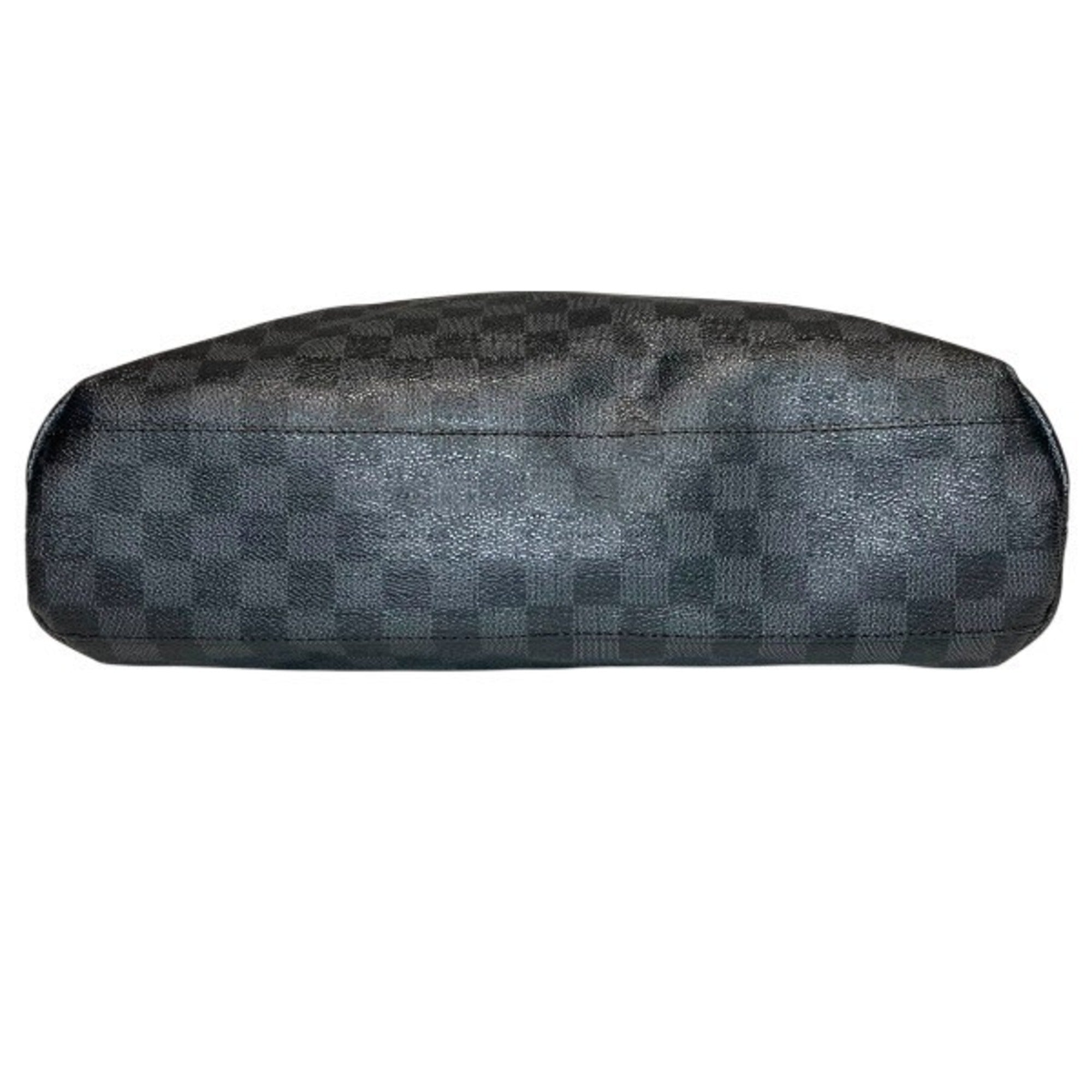 Louis Vuitton Black Handbag Shoulder Bag (Pre-Owned)