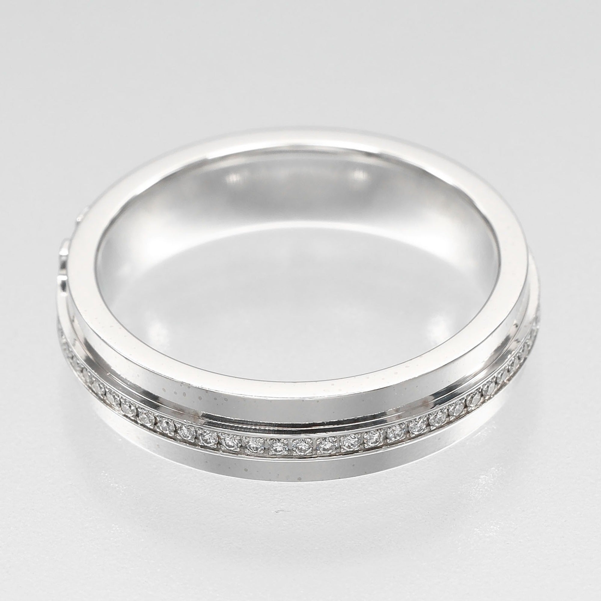 Tiffany White Gold (18K) Band Ring (Pre-Owned)