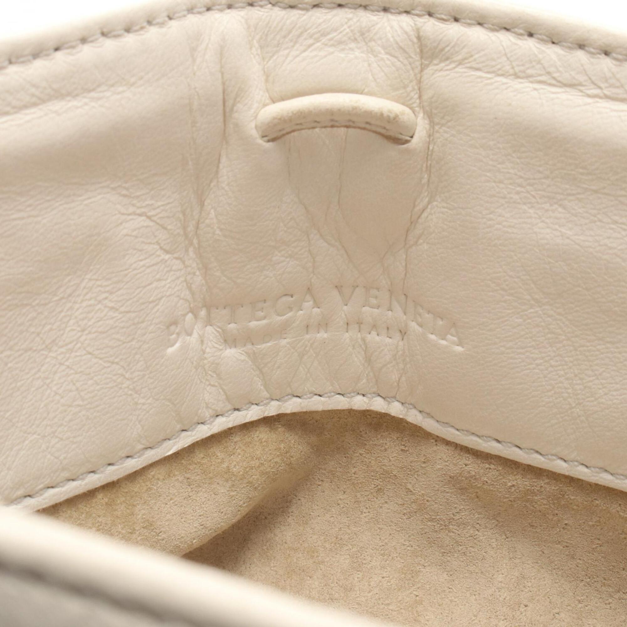 Bottega Veneta Intrecciato White Intrecciato Handbag Shoulder Bag (Pre-Owned)