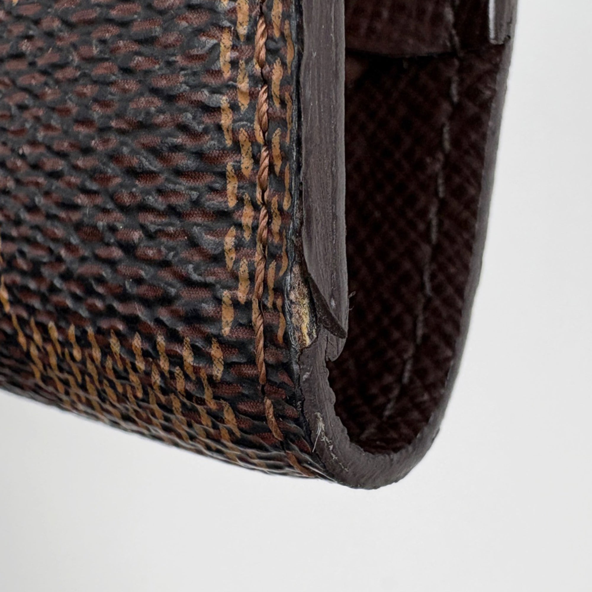 Louis Vuitton Damier Brown Damier Canvas Long Wallet (Tri-Fold) (Pre-Owned)
