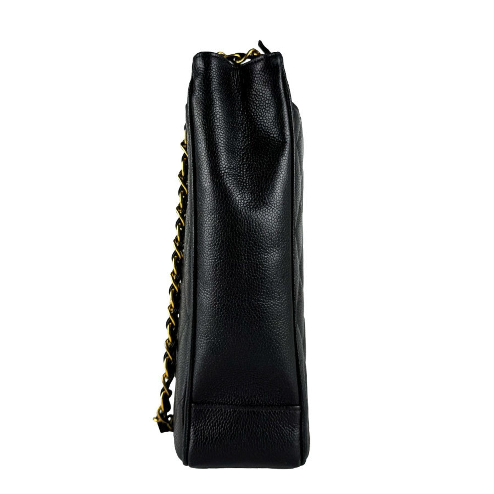 Chanel Black Grained Calfskin Shoulder Bag (Pre-Owned)