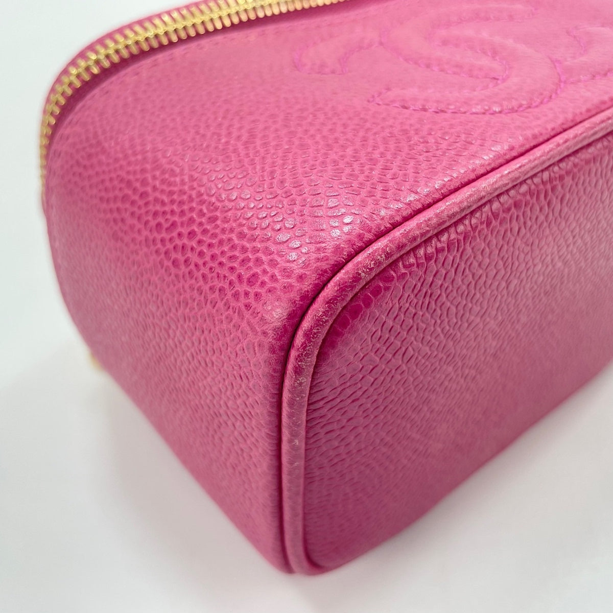 Chanel Pink Handbag (Pre-Owned)