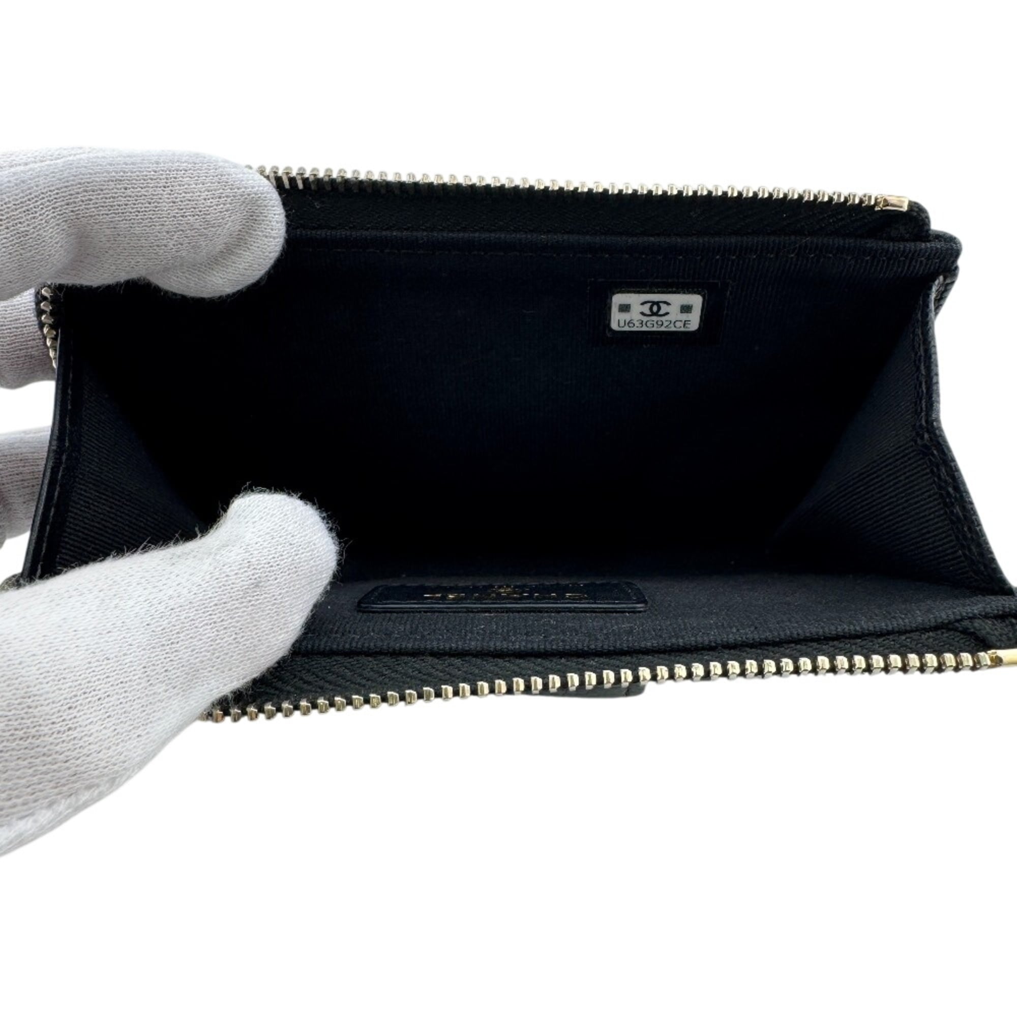 Chanel Black Leather Coin Purse/Coin Case (Pre-Owned)