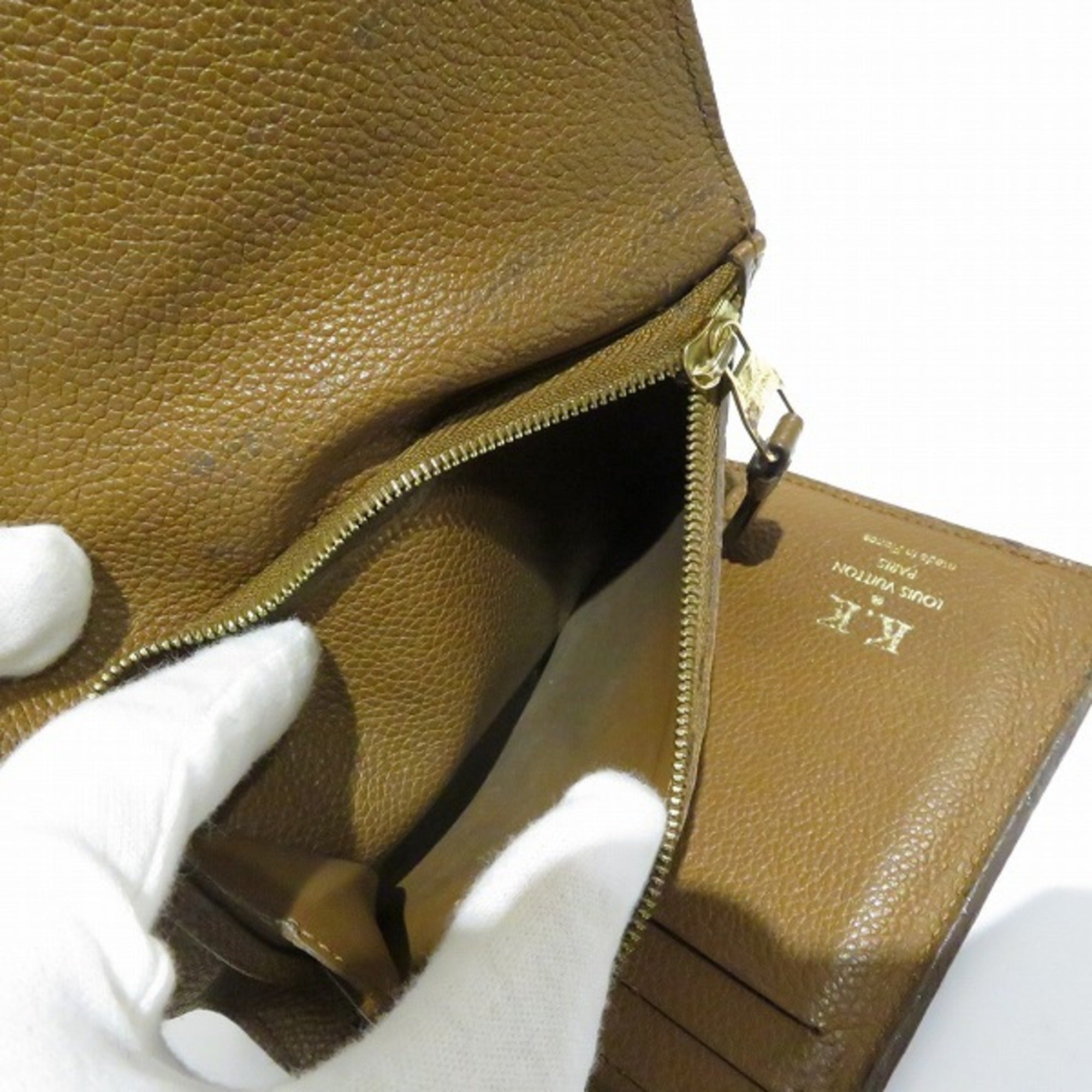 Louis Vuitton Camel Leather Wallet (Bi-Fold) (Pre-Owned)