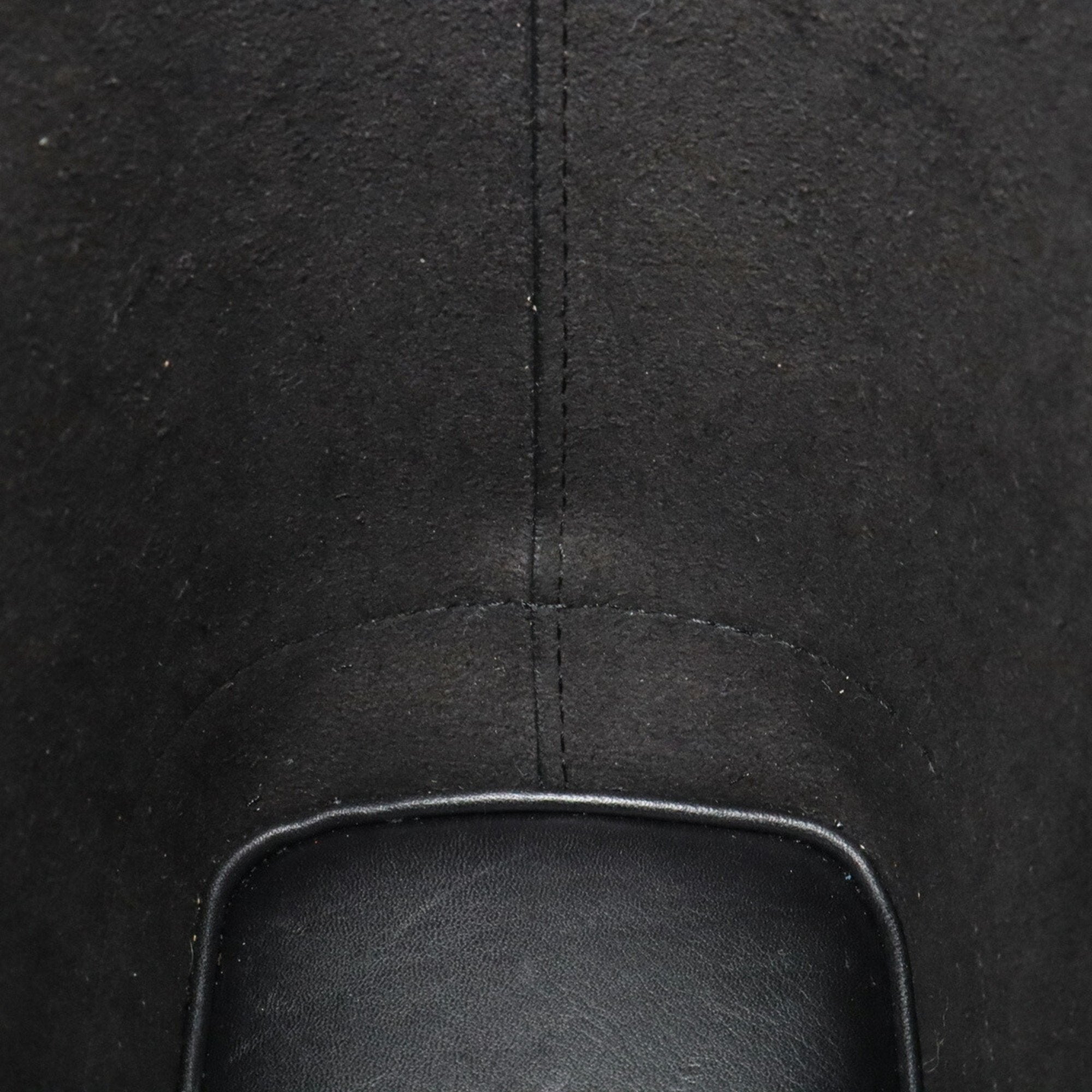 Louis Vuitton Black Noir Monogram Leather Handbag Pouch (Pre-Owned)