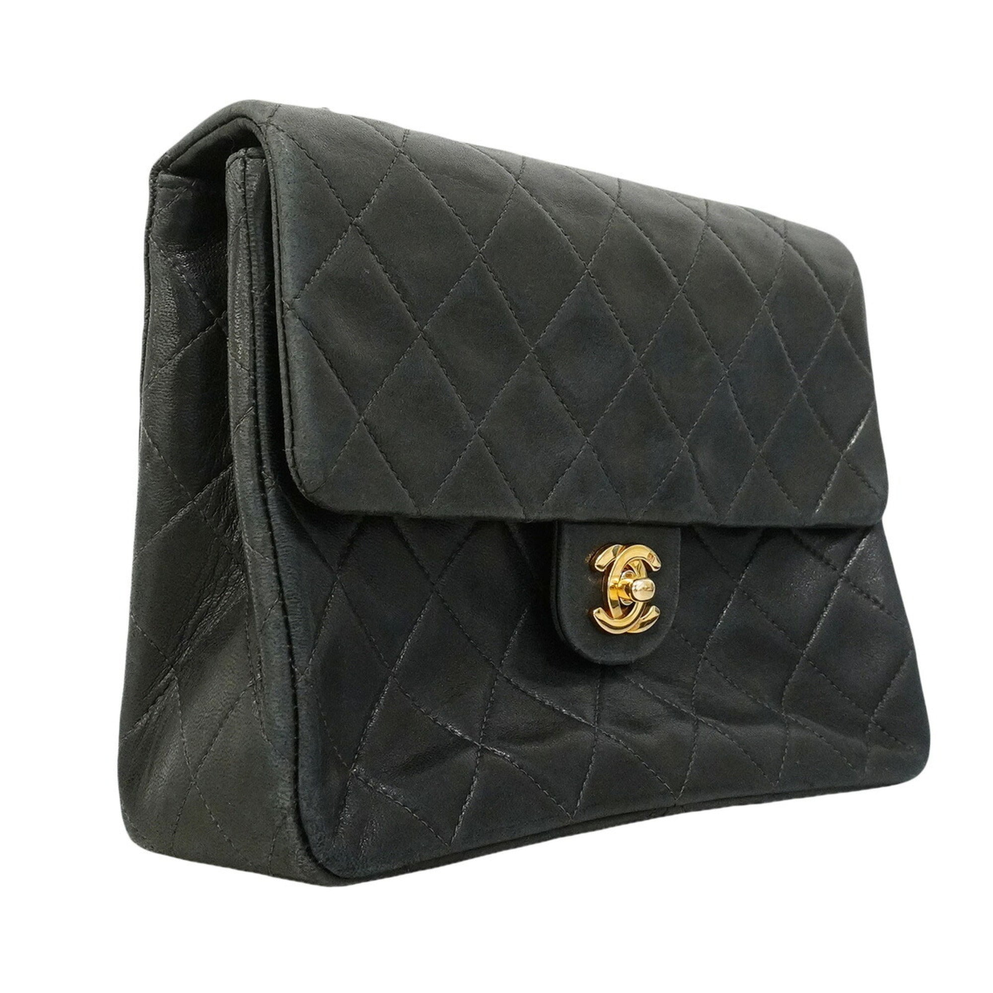Chanel Black Leather Shoulder Bag (Pre-Owned)