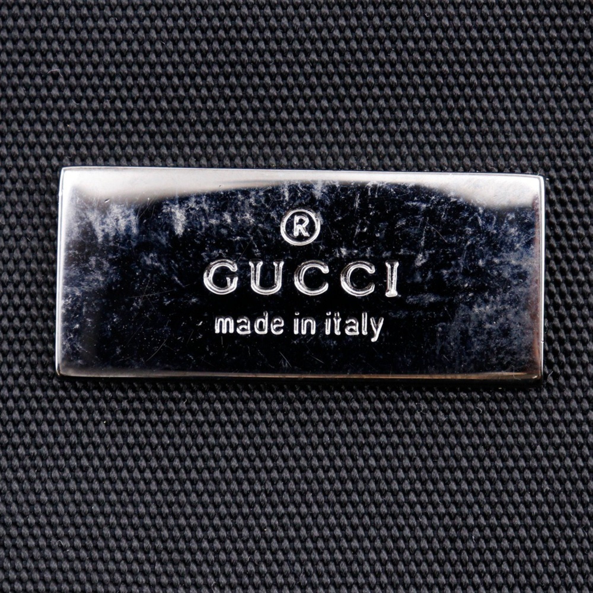 Gucci Black Nylon Canvas Shoulder Bag (Pre-Owned)