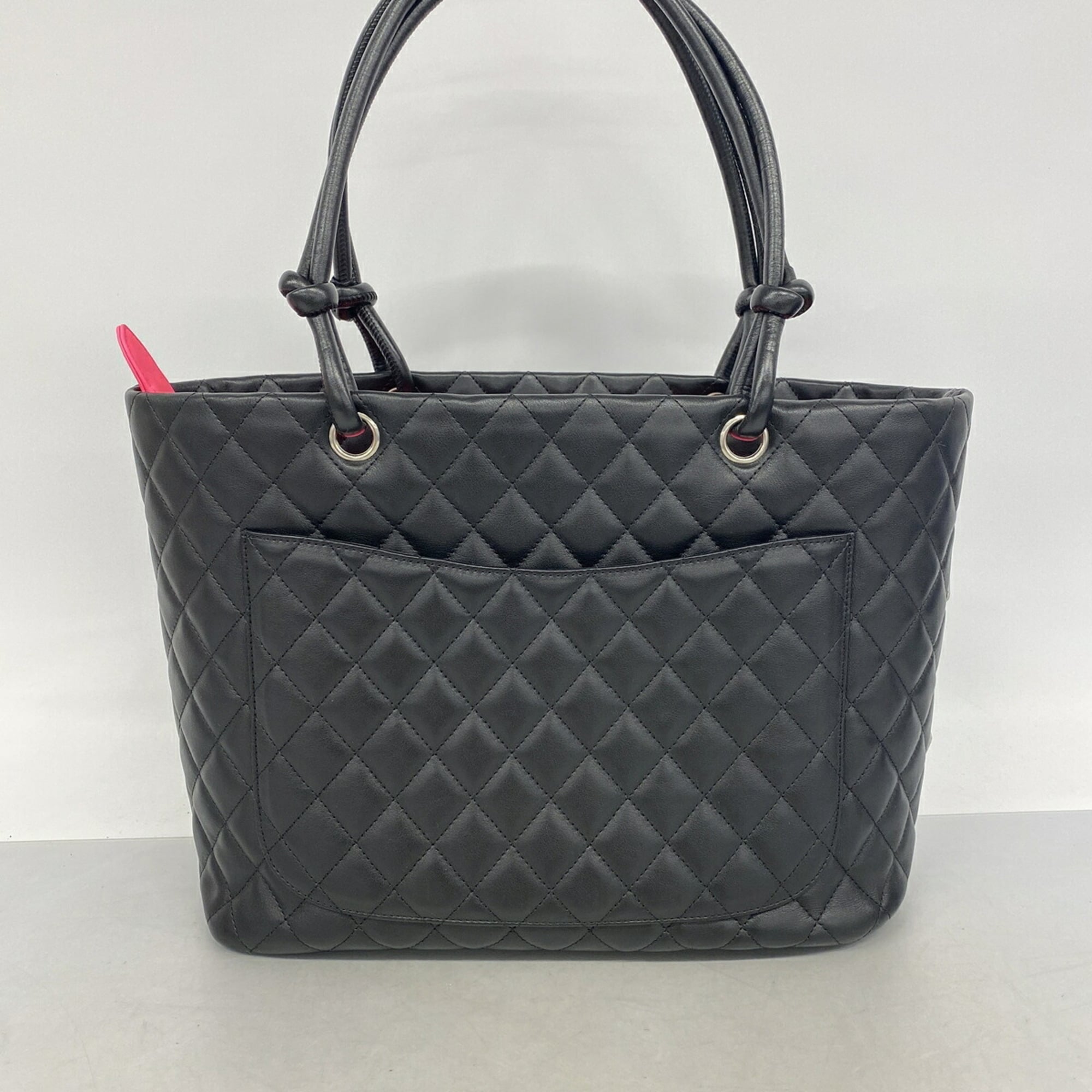 Chanel Black Leather Tote Bag (Pre-Owned)