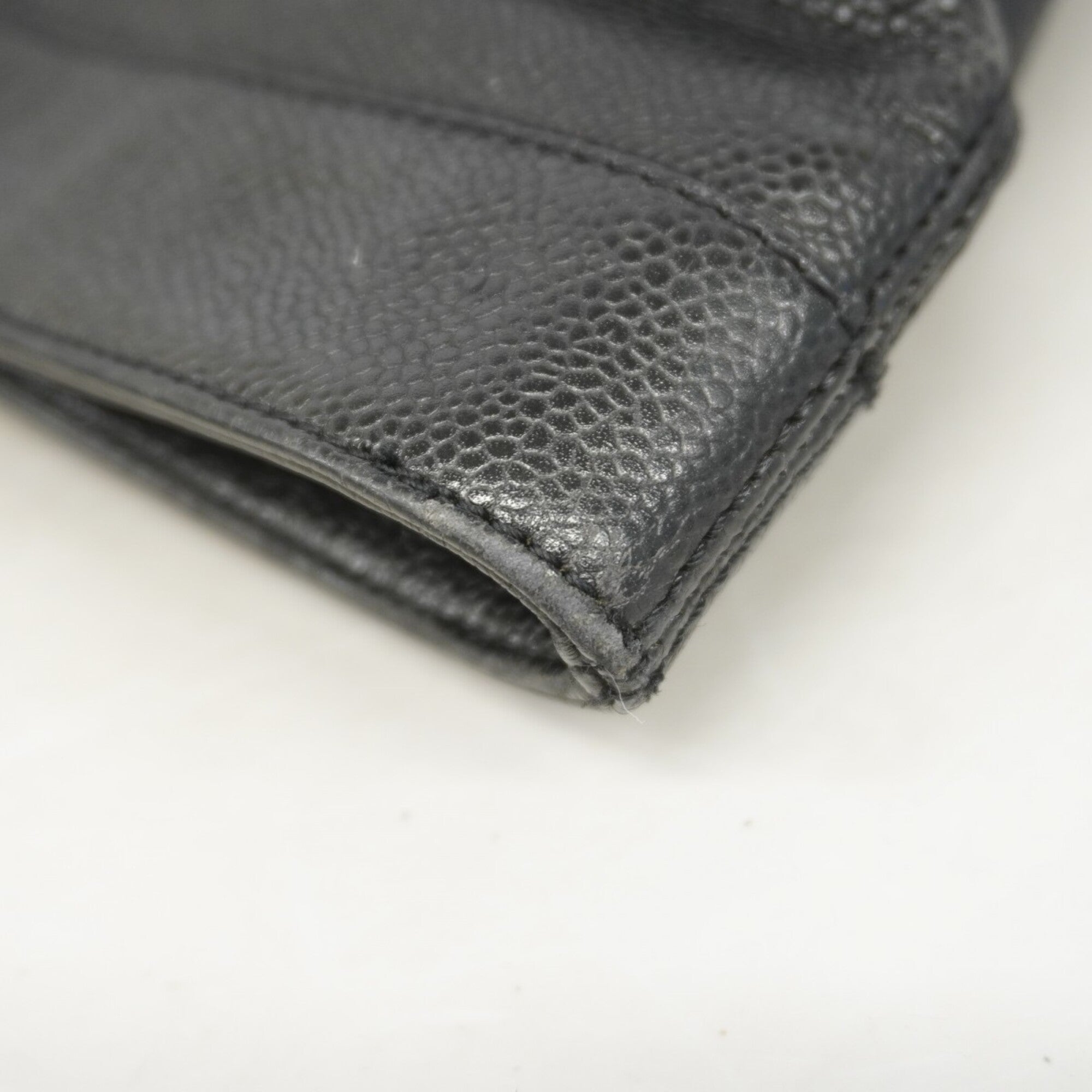 Chanel Black Grained Calfskin Tote Bag (Pre-Owned)