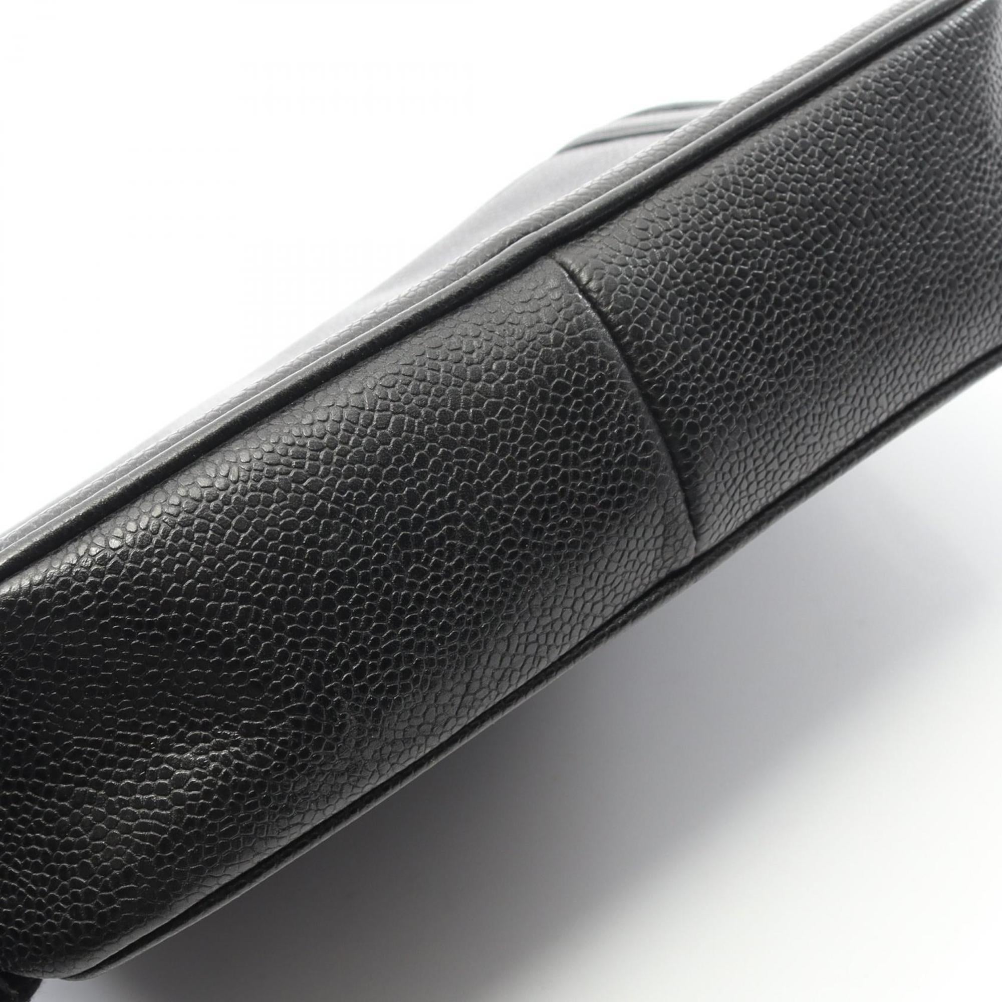 Chanel Black Grained Calfskin Shoulder Bag (Pre-Owned)