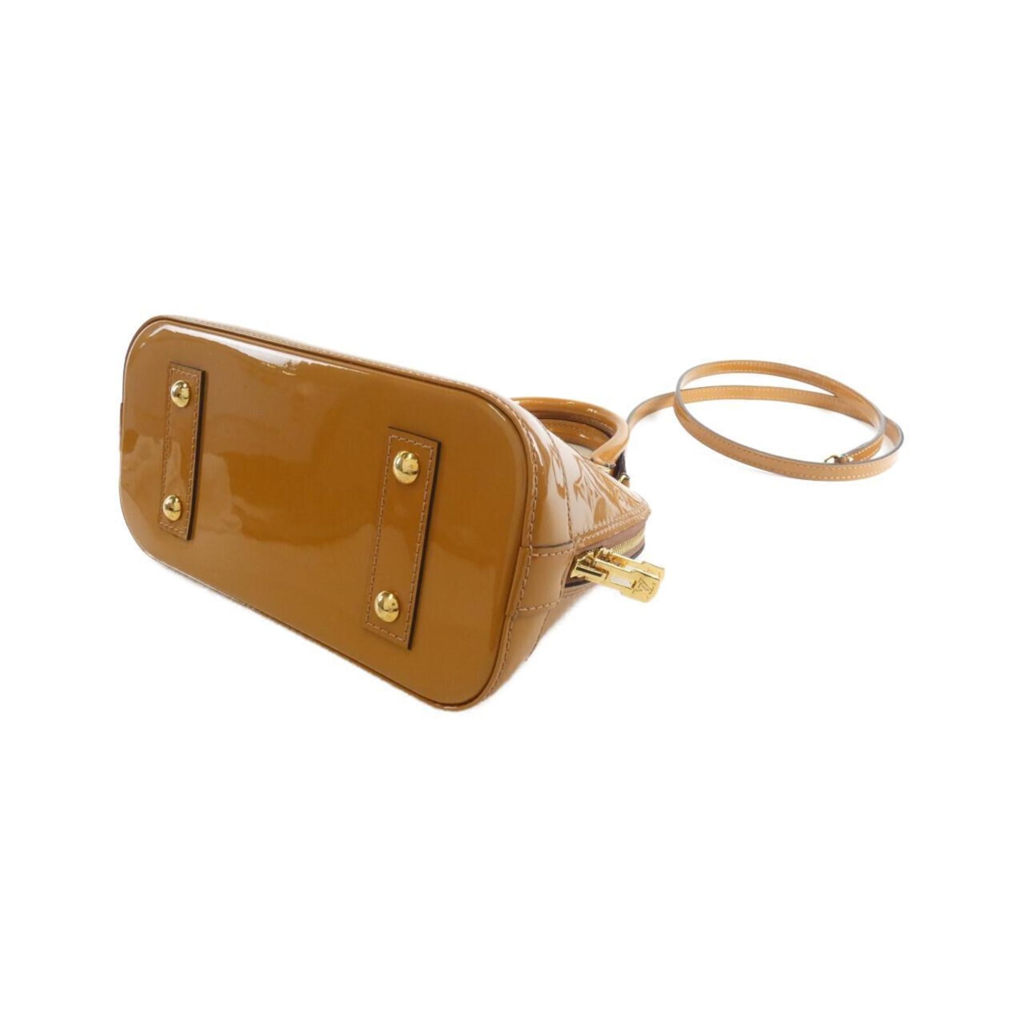 Louis Vuitton Beige Gold Leather Handbag (Pre-Owned)