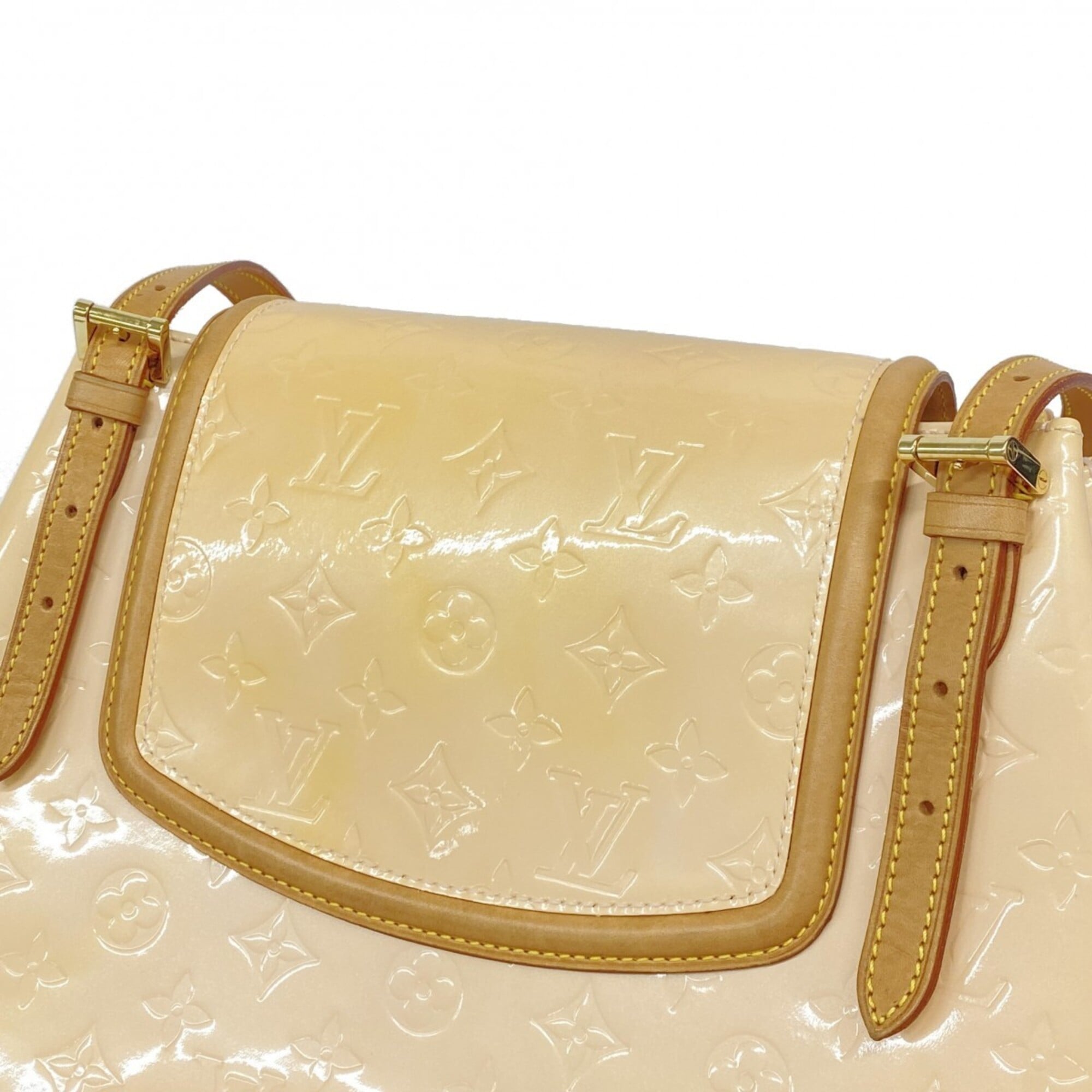 Louis Vuitton Pink Shoulder Bag (Pre-Owned)