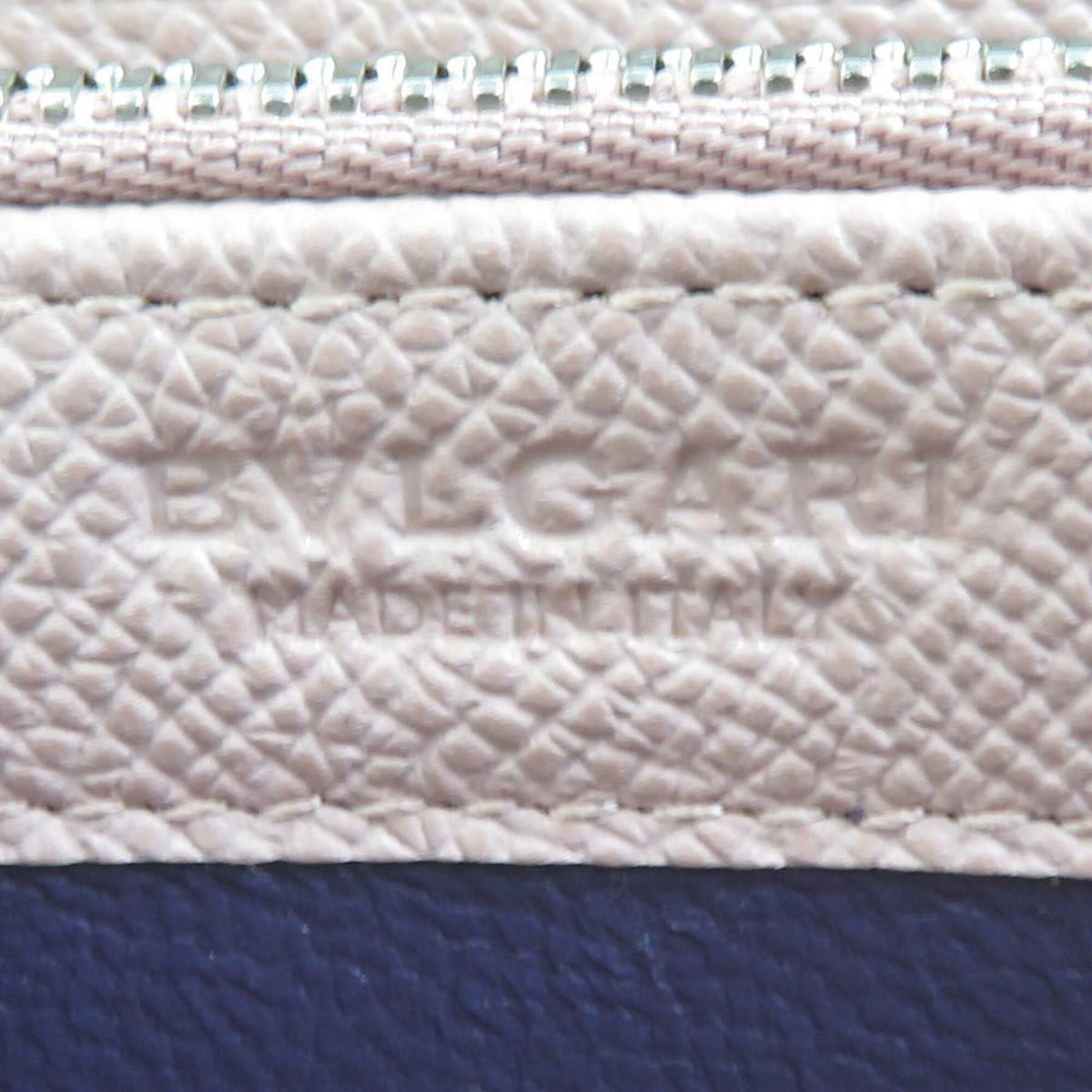 Bvlgari Light Pink Leather Long Wallet (Bi-Fold) (Pre-Owned)